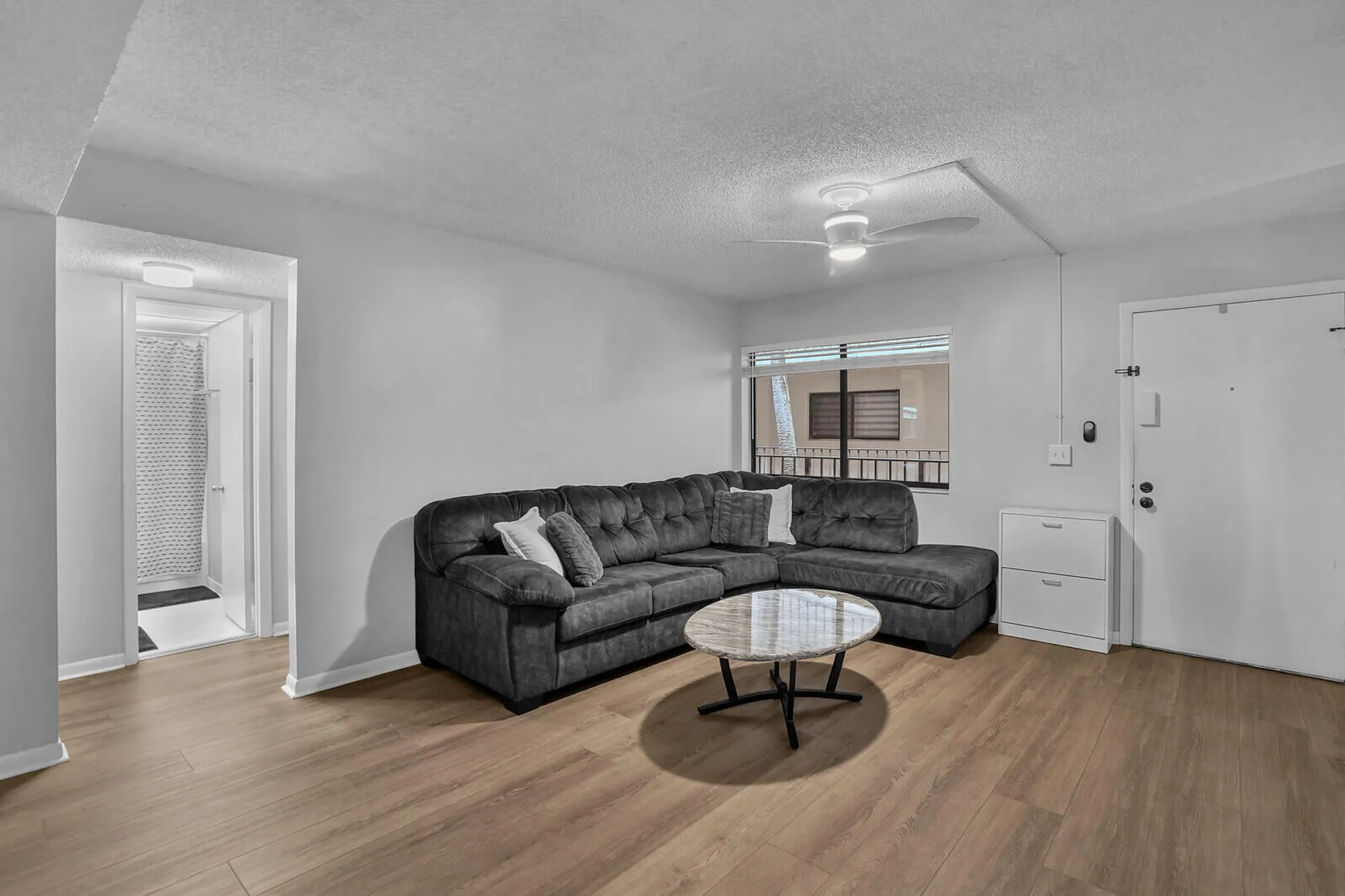 Property Slideshow image 5 of 40 | 5190 las verdes cir 214, Delray Beach, FL, 33484