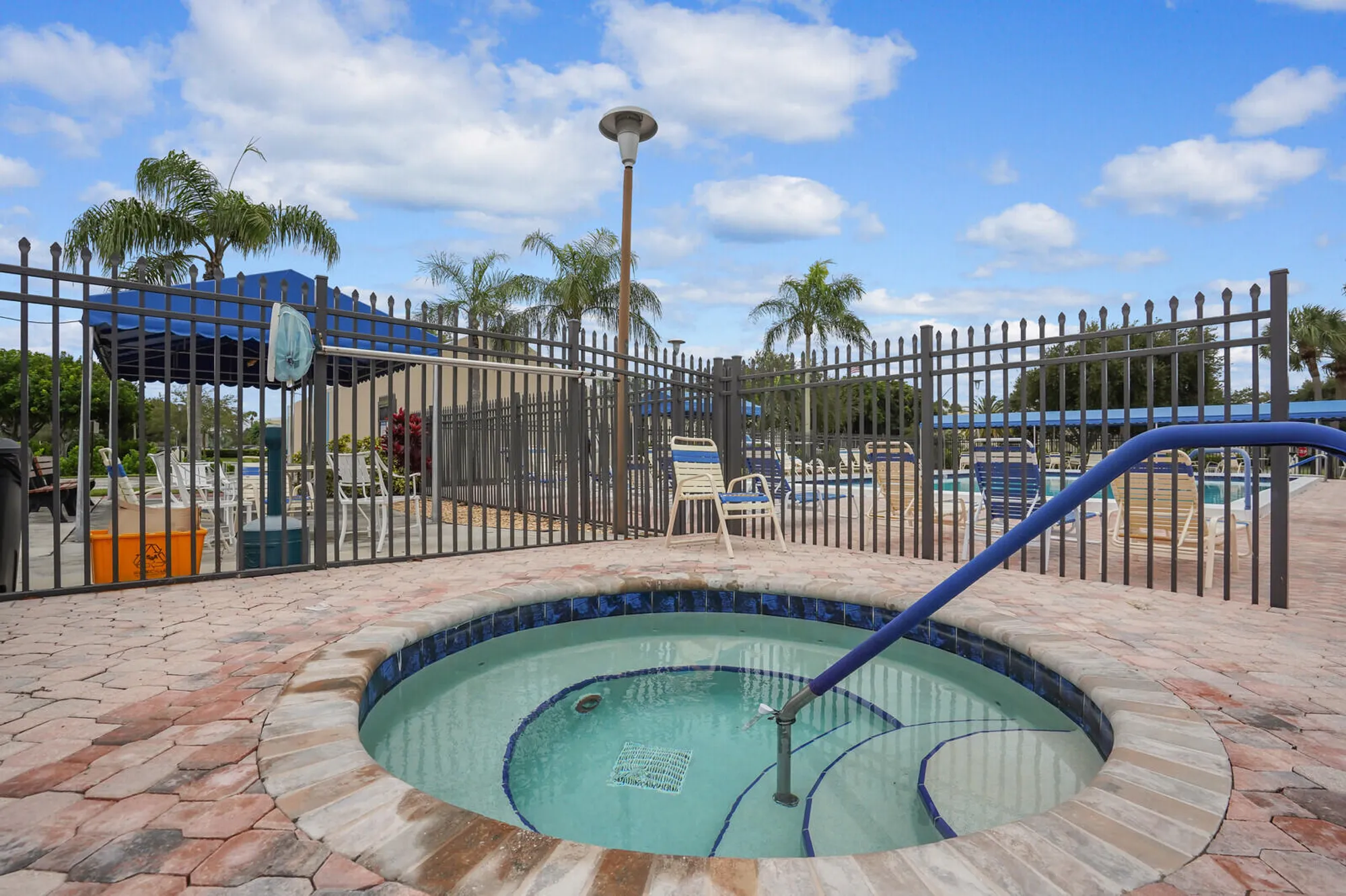 Property Slideshow image 28 of 40 | 5190 las verdes cir 214, Delray Beach, FL, 33484