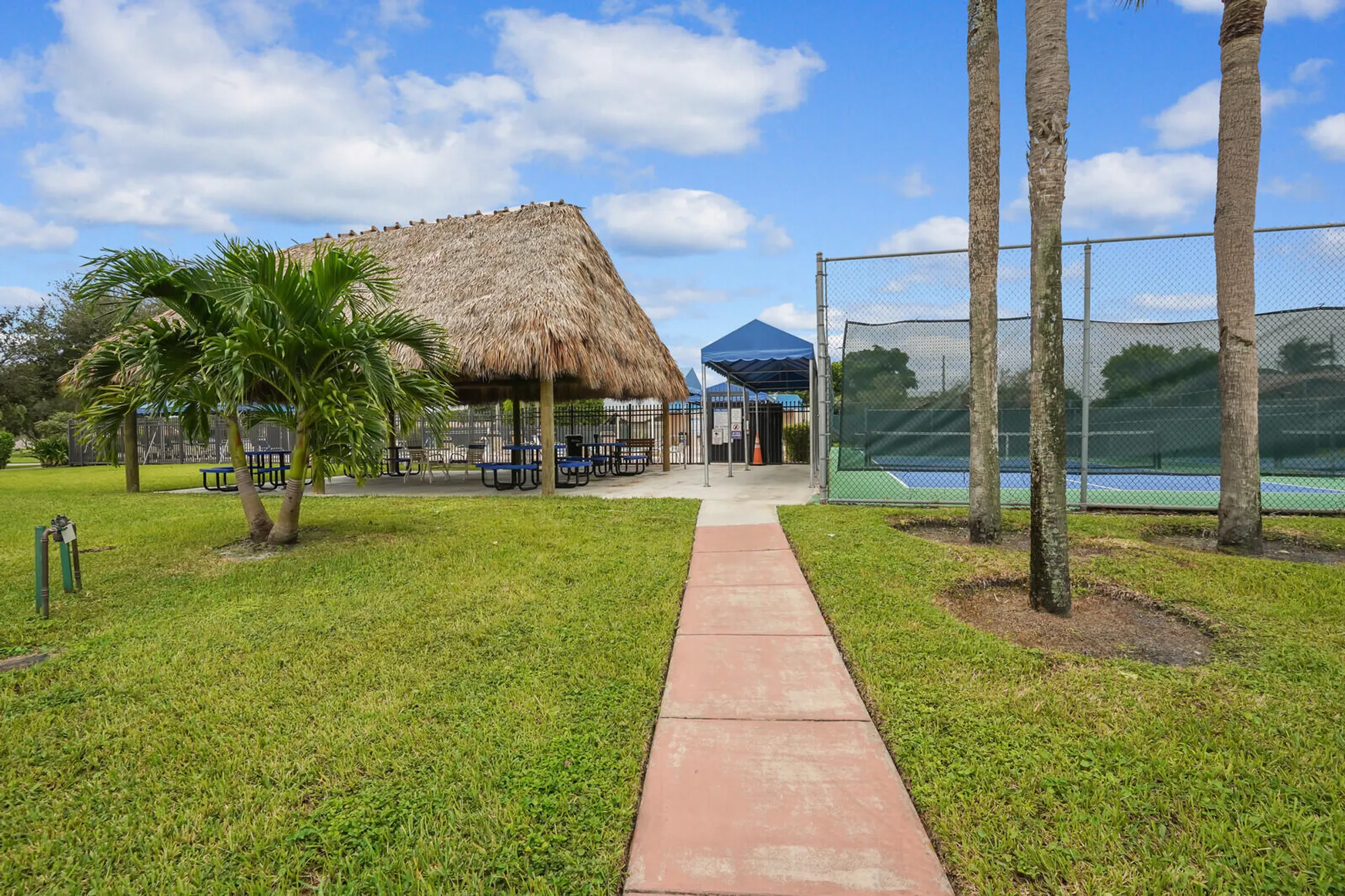 Property Slideshow image 33 of 40 | 5190 las verdes cir 214, Delray Beach, FL, 33484