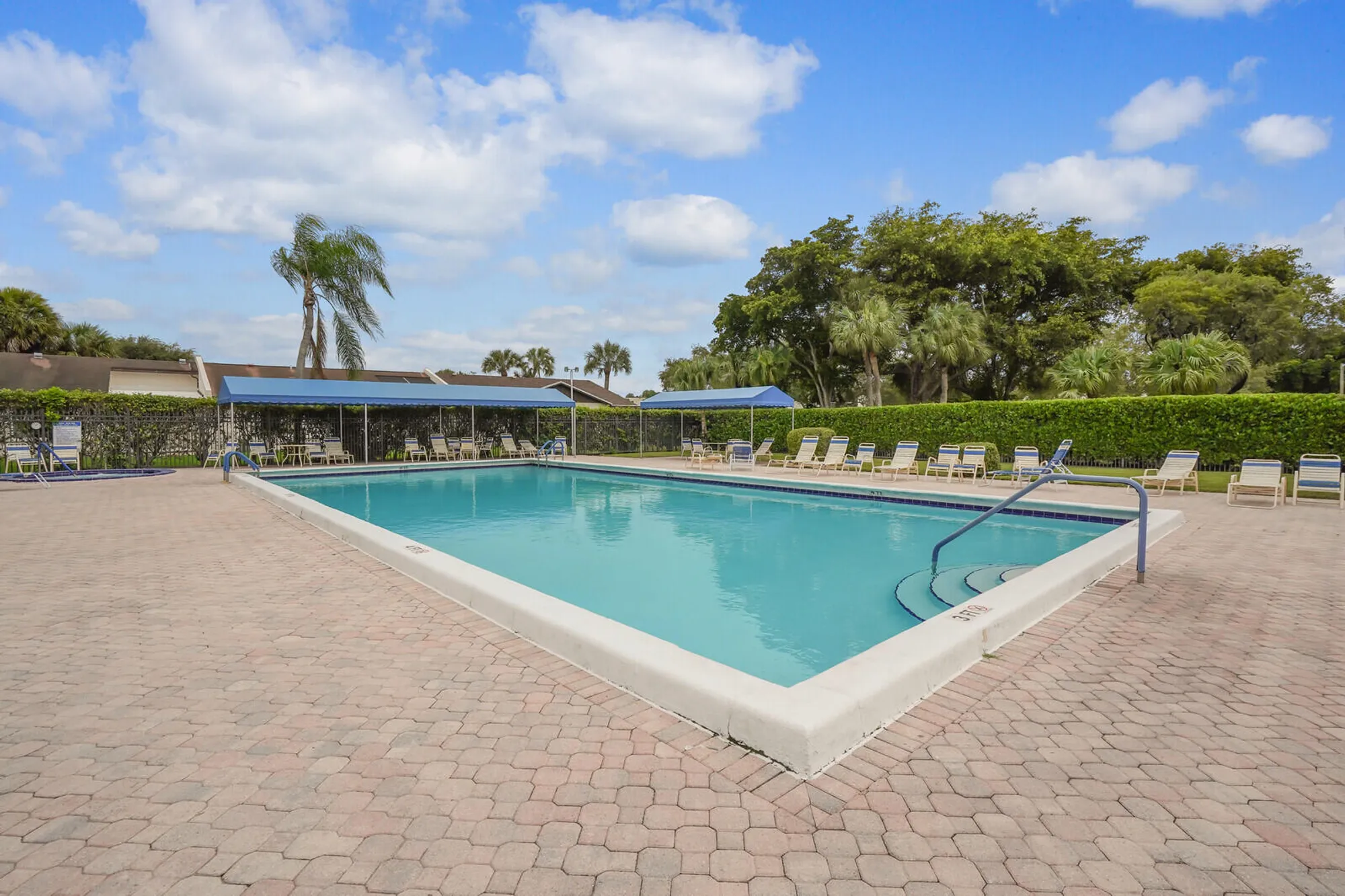 Property Slideshow image 39 of 40 | 5190 las verdes cir 214, Delray Beach, FL, 33484