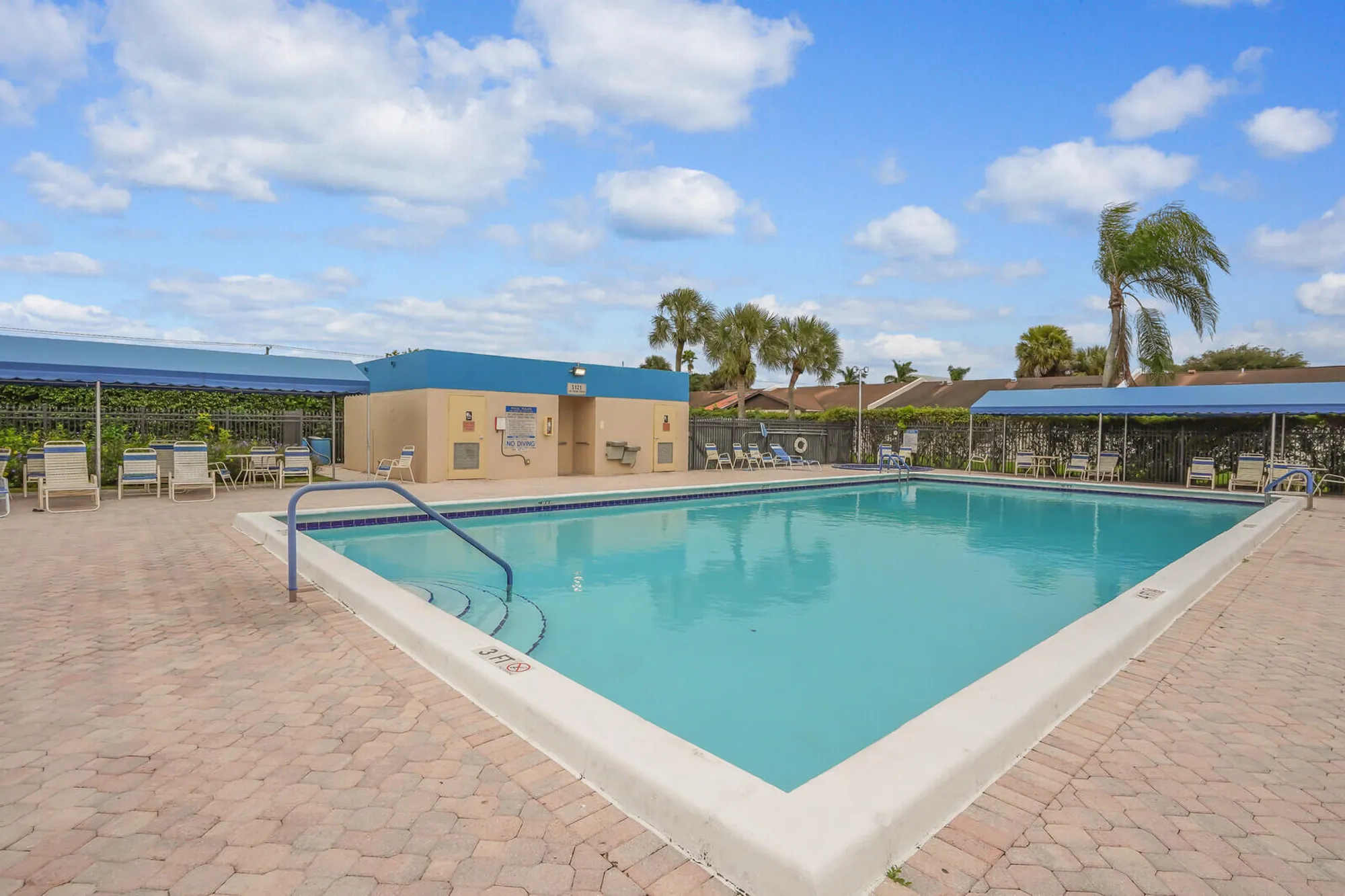 Property Slideshow image 38 of 40 | 5190 las verdes cir 214, Delray Beach, FL, 33484