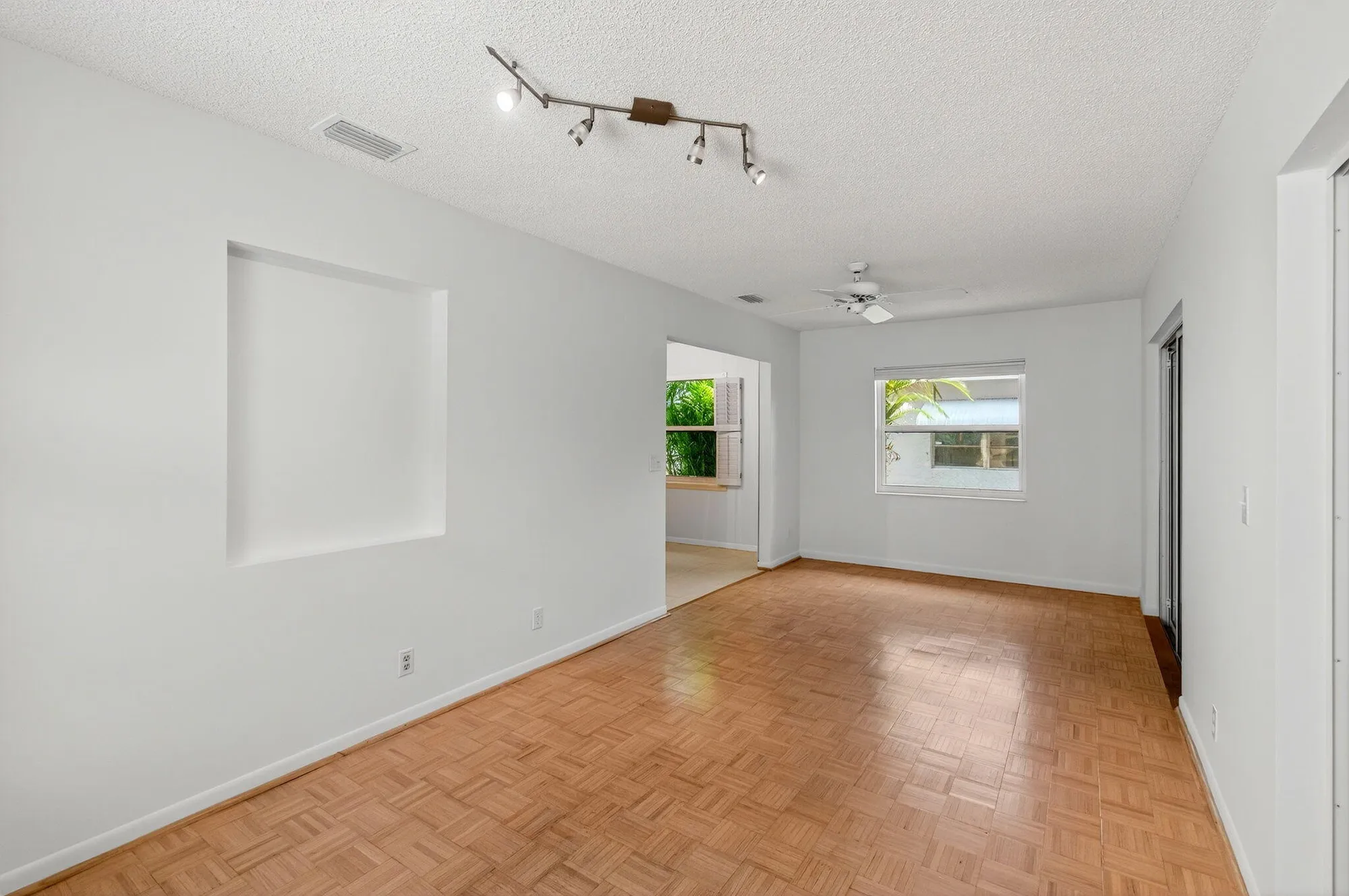 Property Slideshow image 20 of 70 | 6309 dusenburg rd, Delray Beach, FL, 33484
