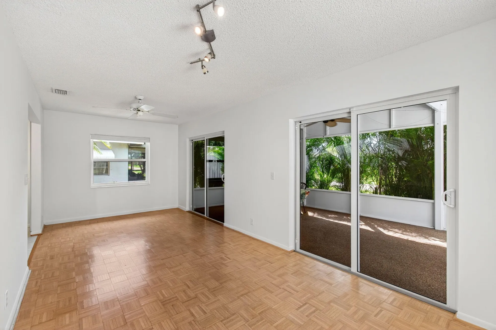 Property Slideshow image 19 of 70 | 6309 dusenburg rd, Delray Beach, FL, 33484