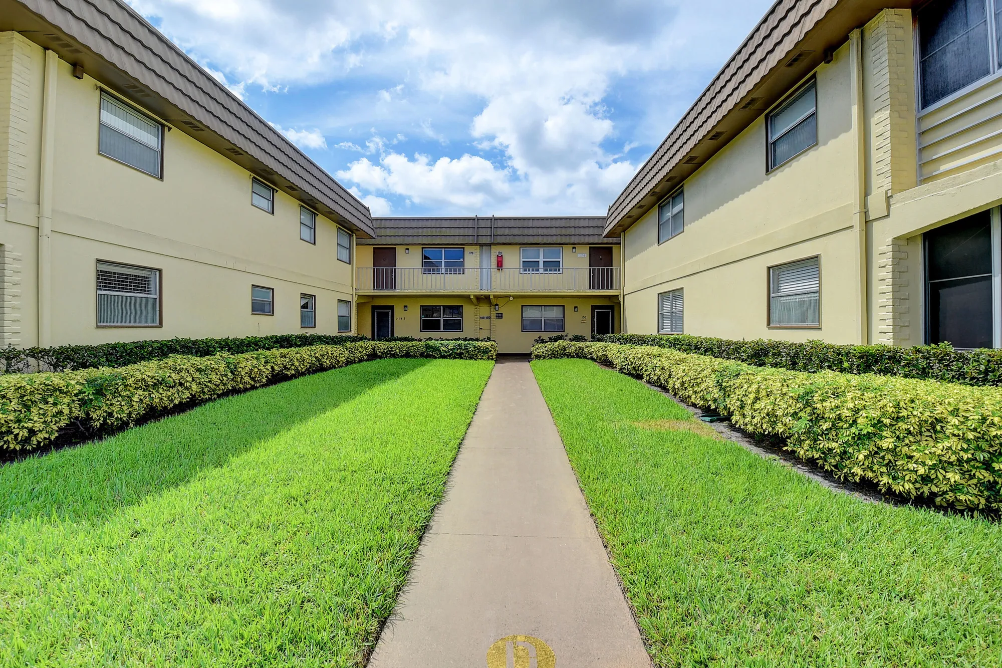 Property Slideshow image 2 of 43 | 151 saxony d # 151, Delray Beach, FL, 33446