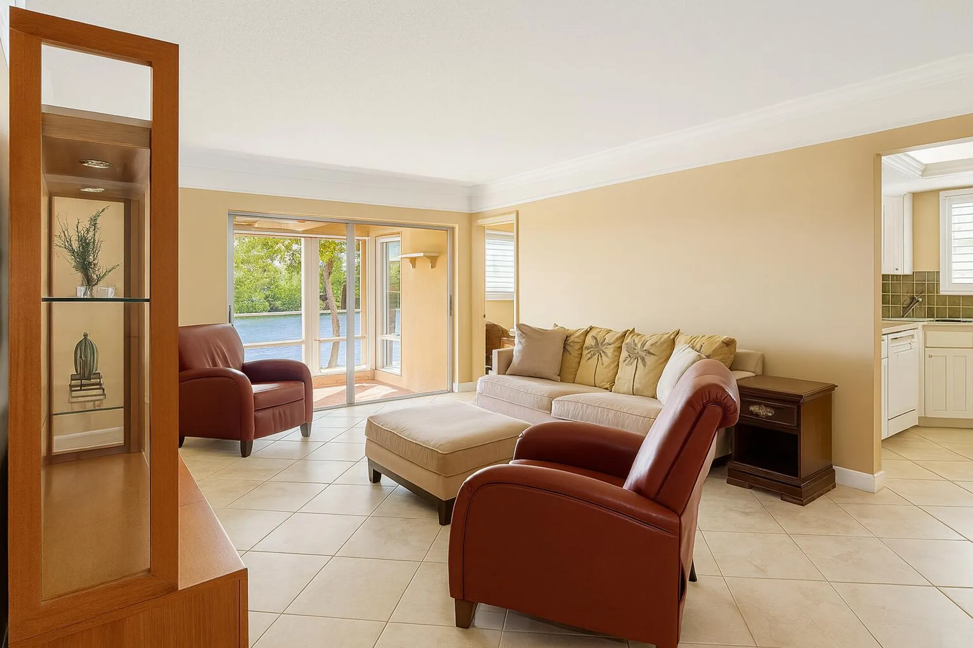 Property Slideshow image 5 of 52 | 8 colonial club dr apt 205, Boynton Beach, FL, 33435