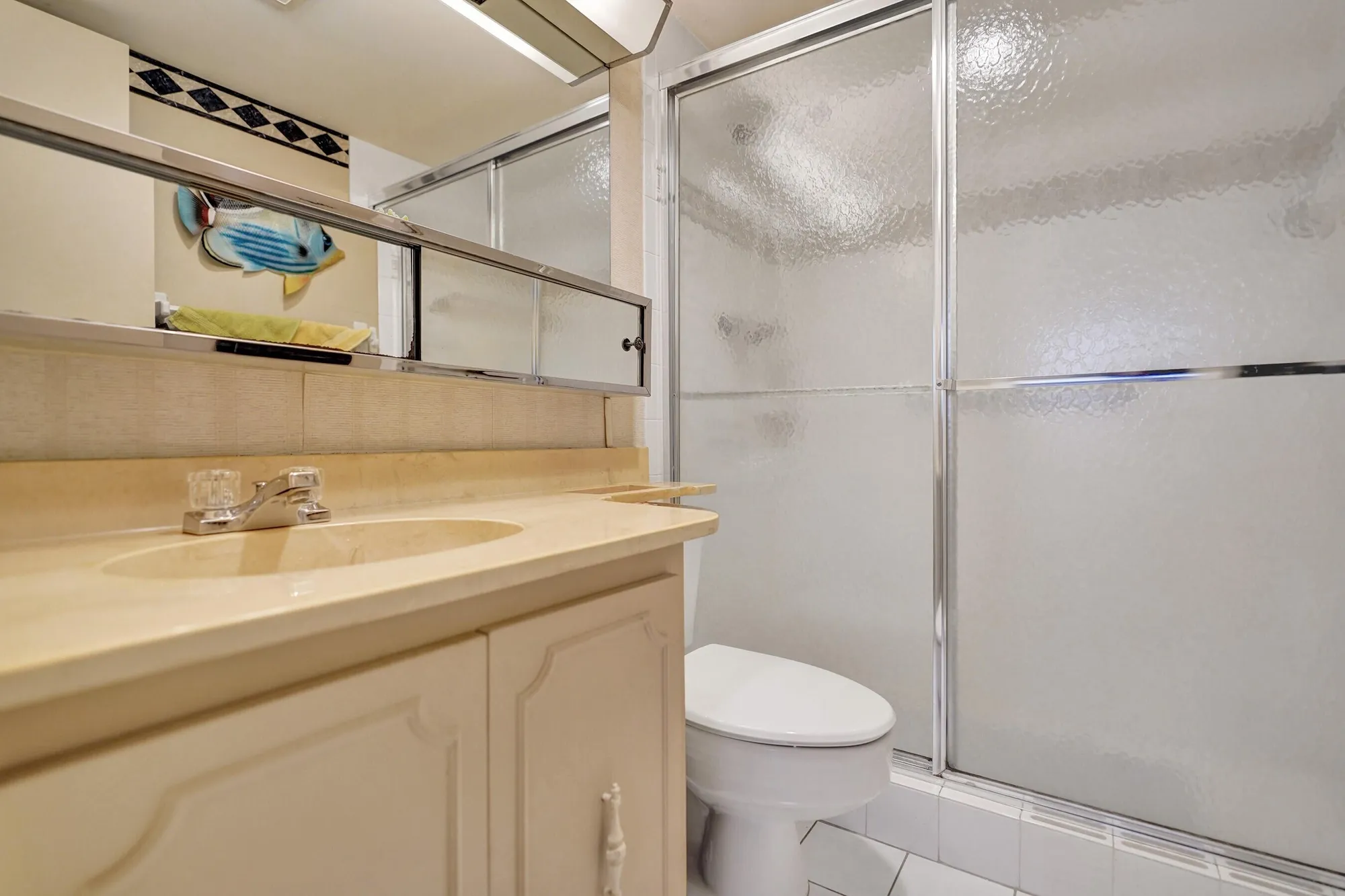 Property Slideshow image 14 of 21 | 2000 s federal hwy apt 307, Boynton Beach, FL, 33435