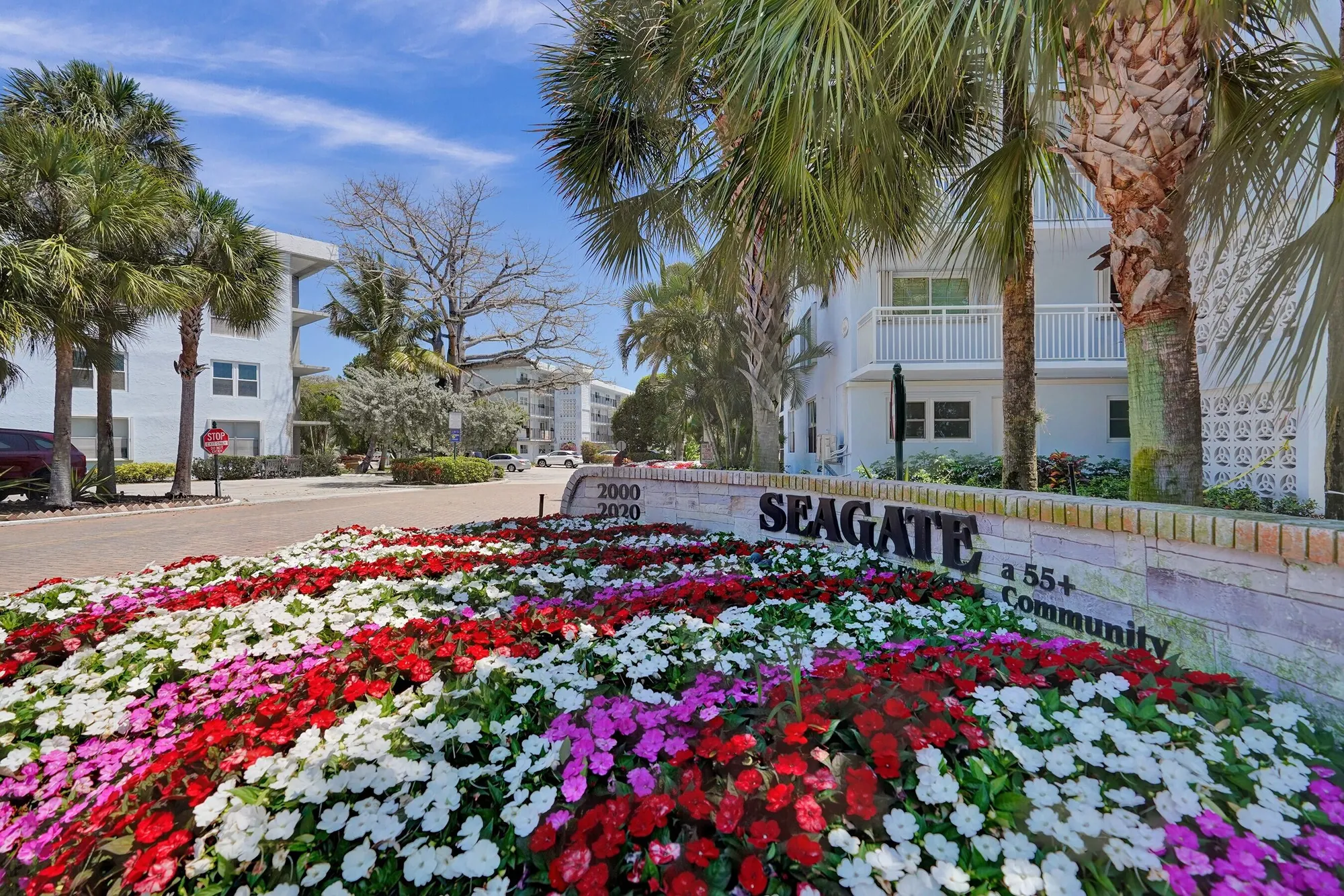 Property Slideshow image 1 of 21 | 2000 s federal hwy apt 307, Boynton Beach, FL, 33435