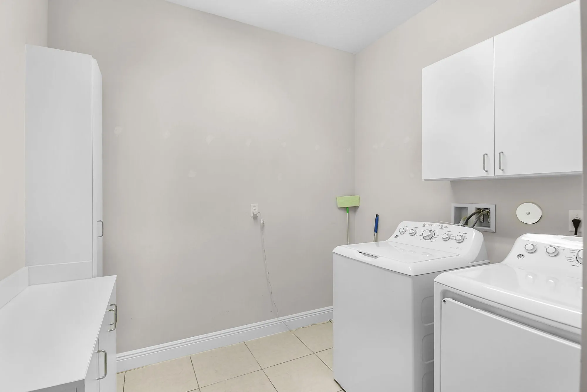 Property Slideshow image 19 of 49 | 11224 sw parkside dr, Port Saint Lucie, FL, 34987