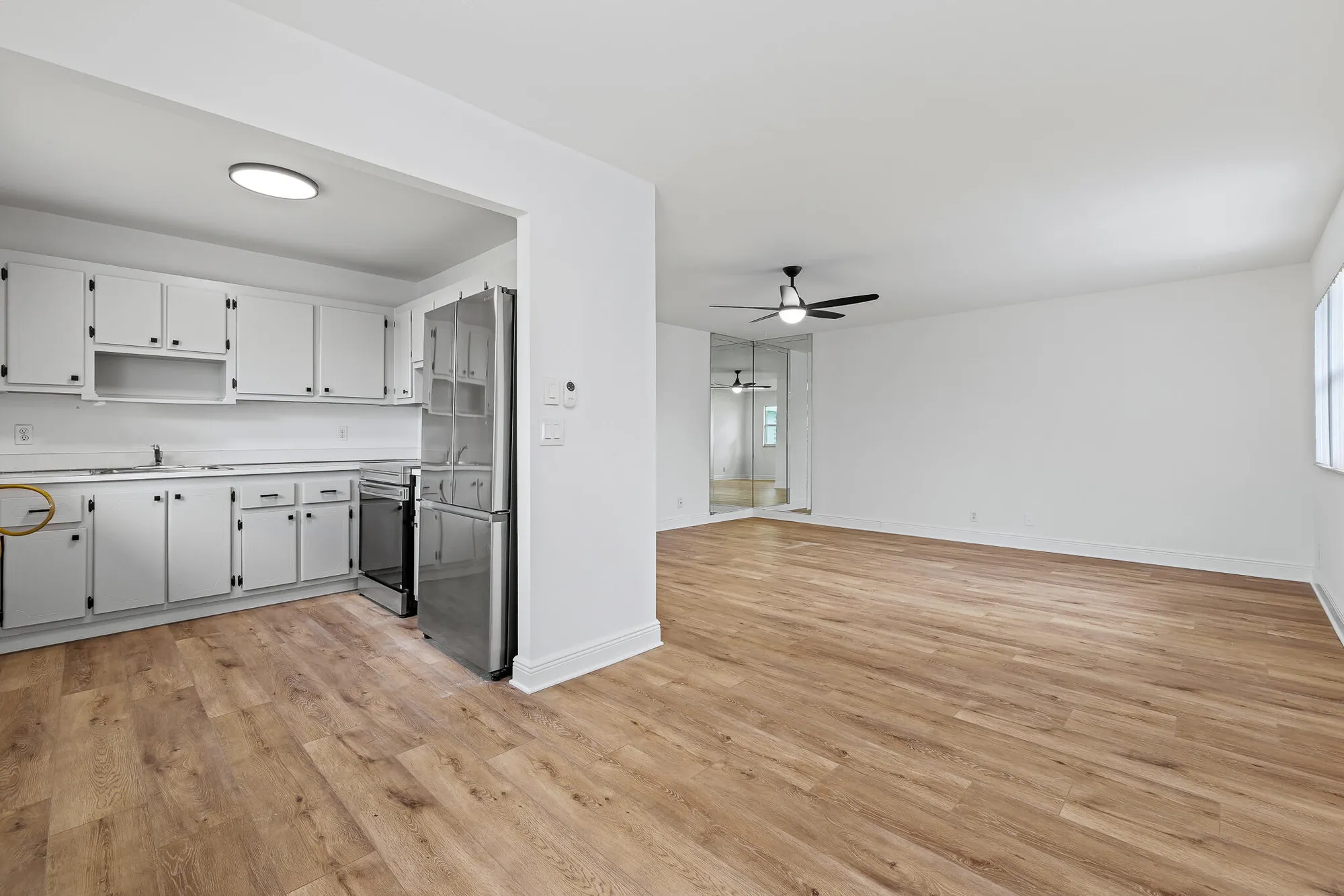 Property Slideshow image 4 of 20 | 613 monaco m, Delray Beach, FL, 33446