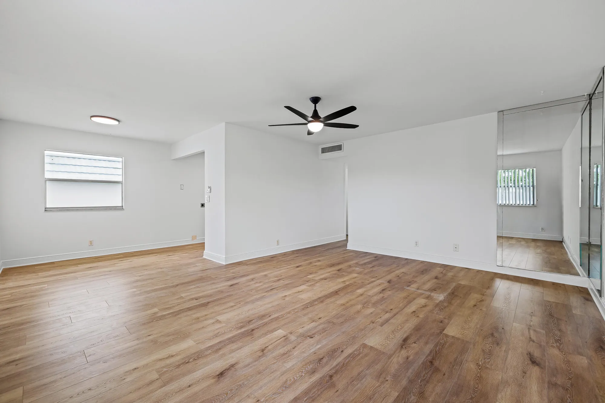 Property Slideshow image 7 of 20 | 613 monaco m, Delray Beach, FL, 33446