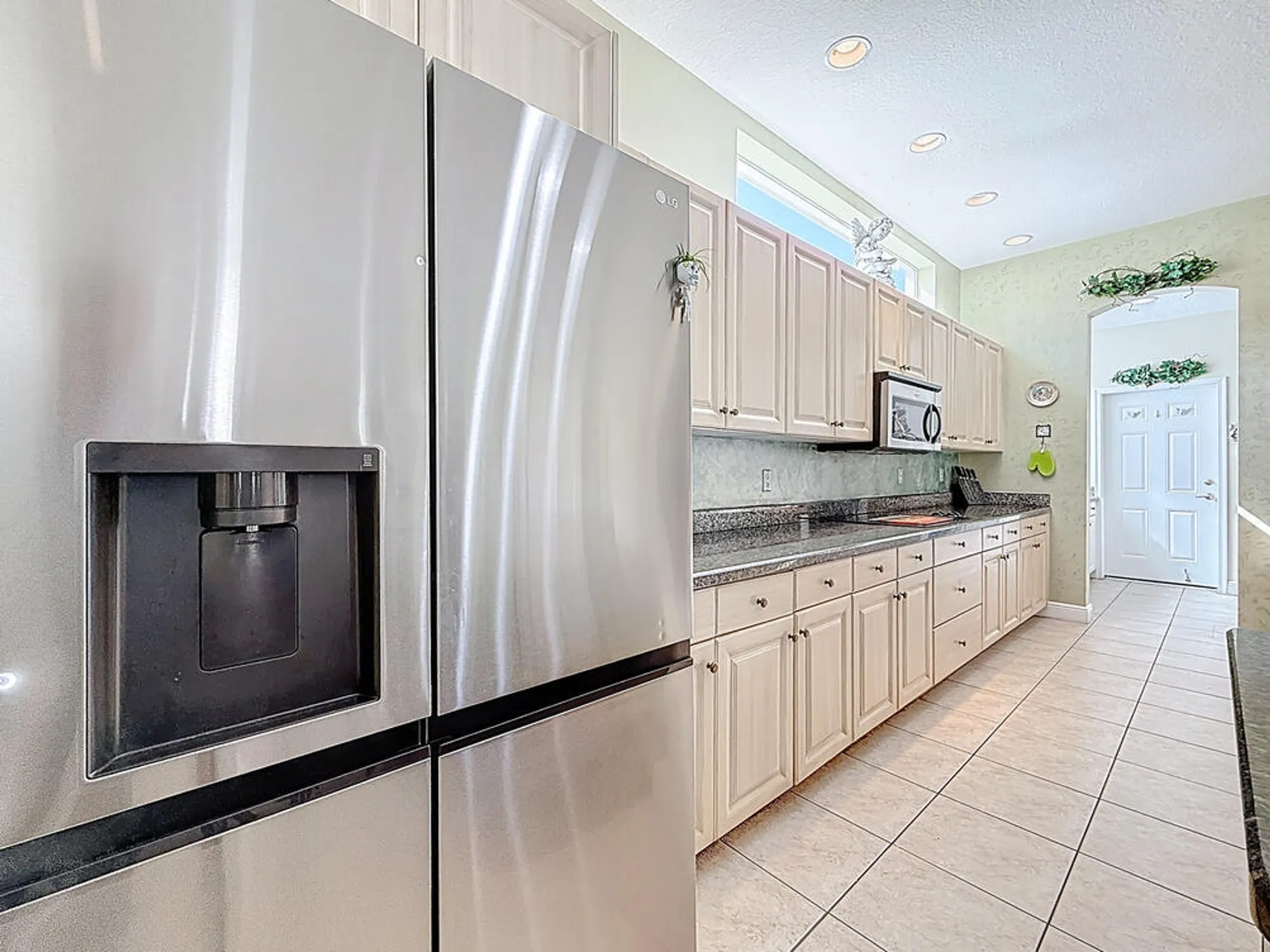 Property Slideshow image 18 of 86 | 11454 sw fieldstone way, Port Saint Lucie, FL, 34987