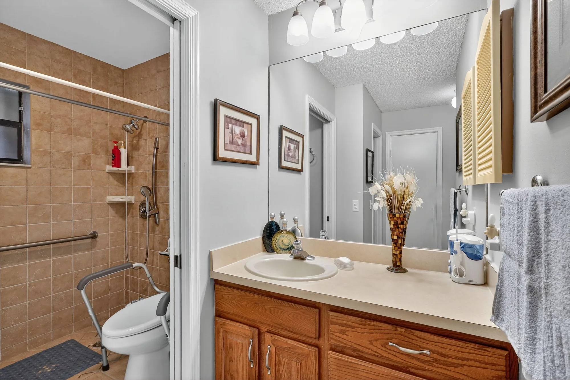 Property Slideshow image 23 of 37 | 9790 tabebuia tree dr a, Boynton Beach, FL, 33436