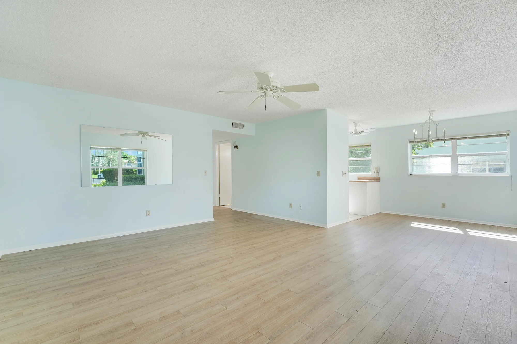 Property Slideshow image 3 of 28 | 16 vista gardens trl 106, Vero Beach, FL, 32962