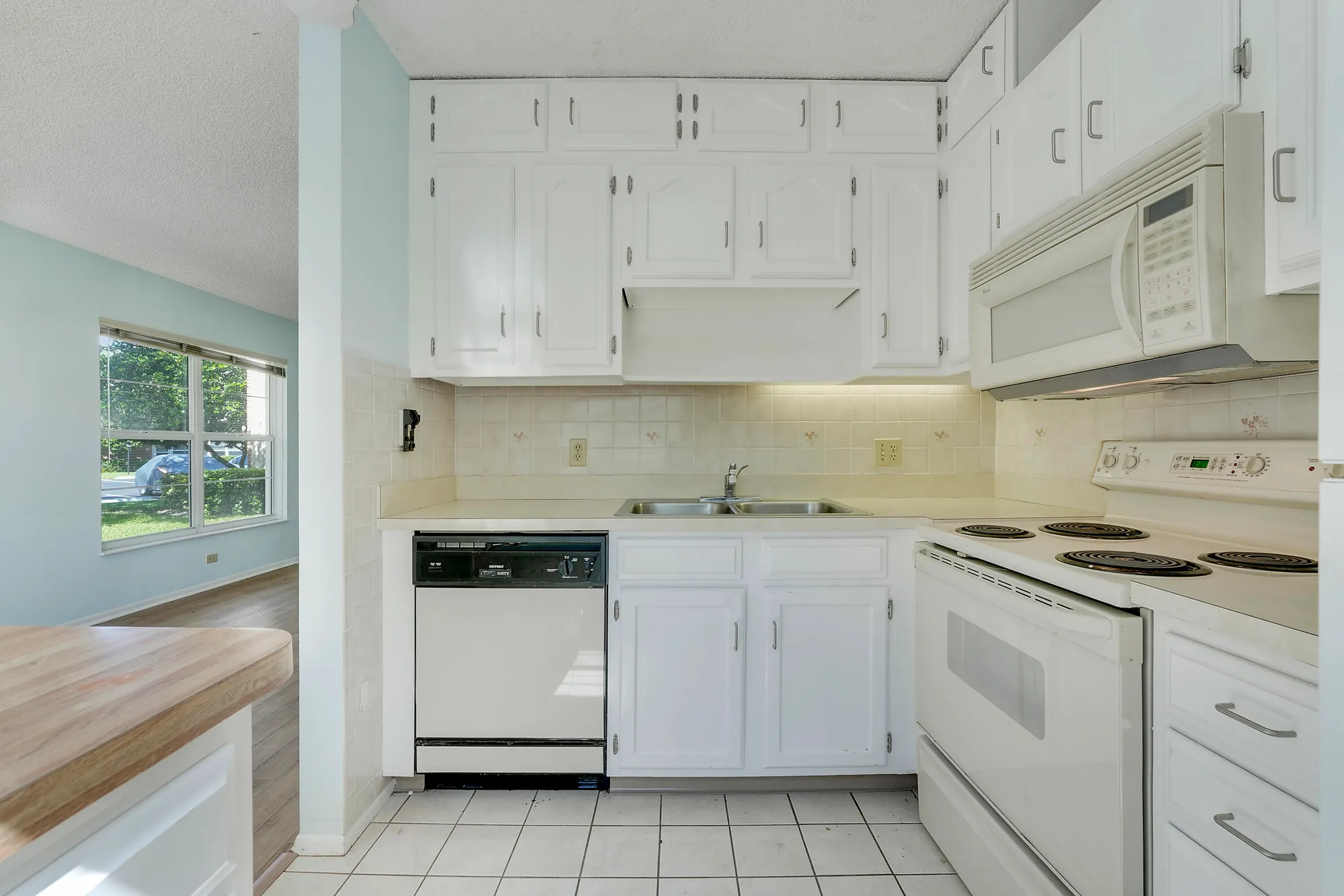 Property Slideshow image 7 of 28 | 16 vista gardens trl 106, Vero Beach, FL, 32962