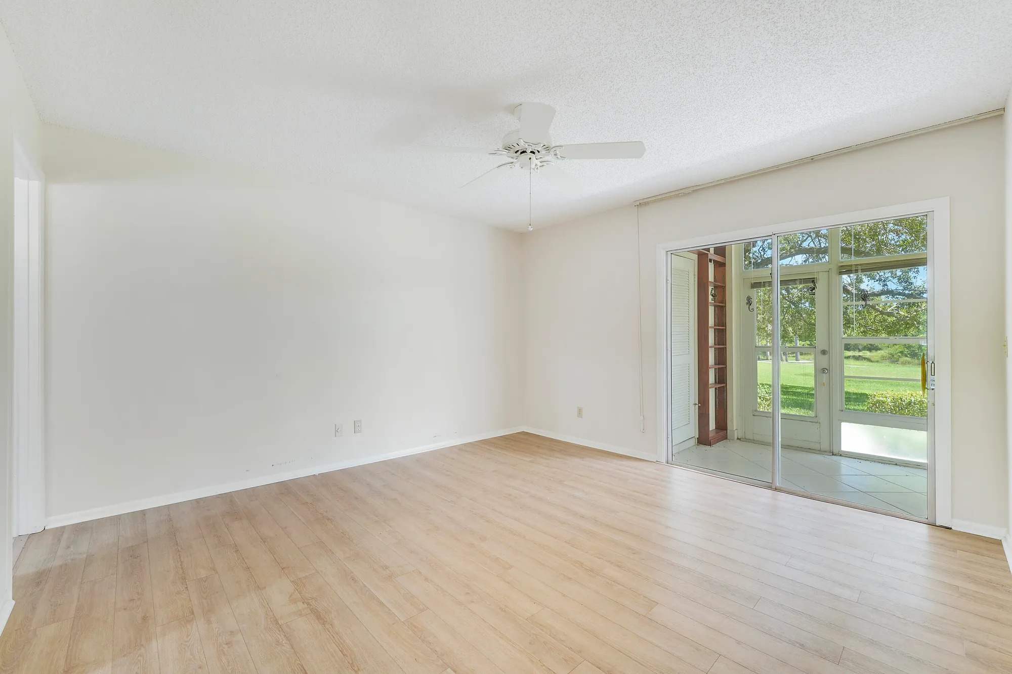 Property Slideshow image 9 of 28 | 16 vista gardens trl 106, Vero Beach, FL, 32962