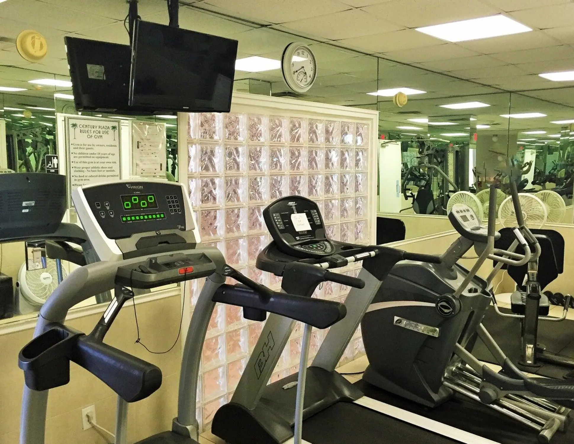 Property Slideshow image 49 of 56 | 1012 n ocean blvd 202, Pompano Beach, FL, 33062