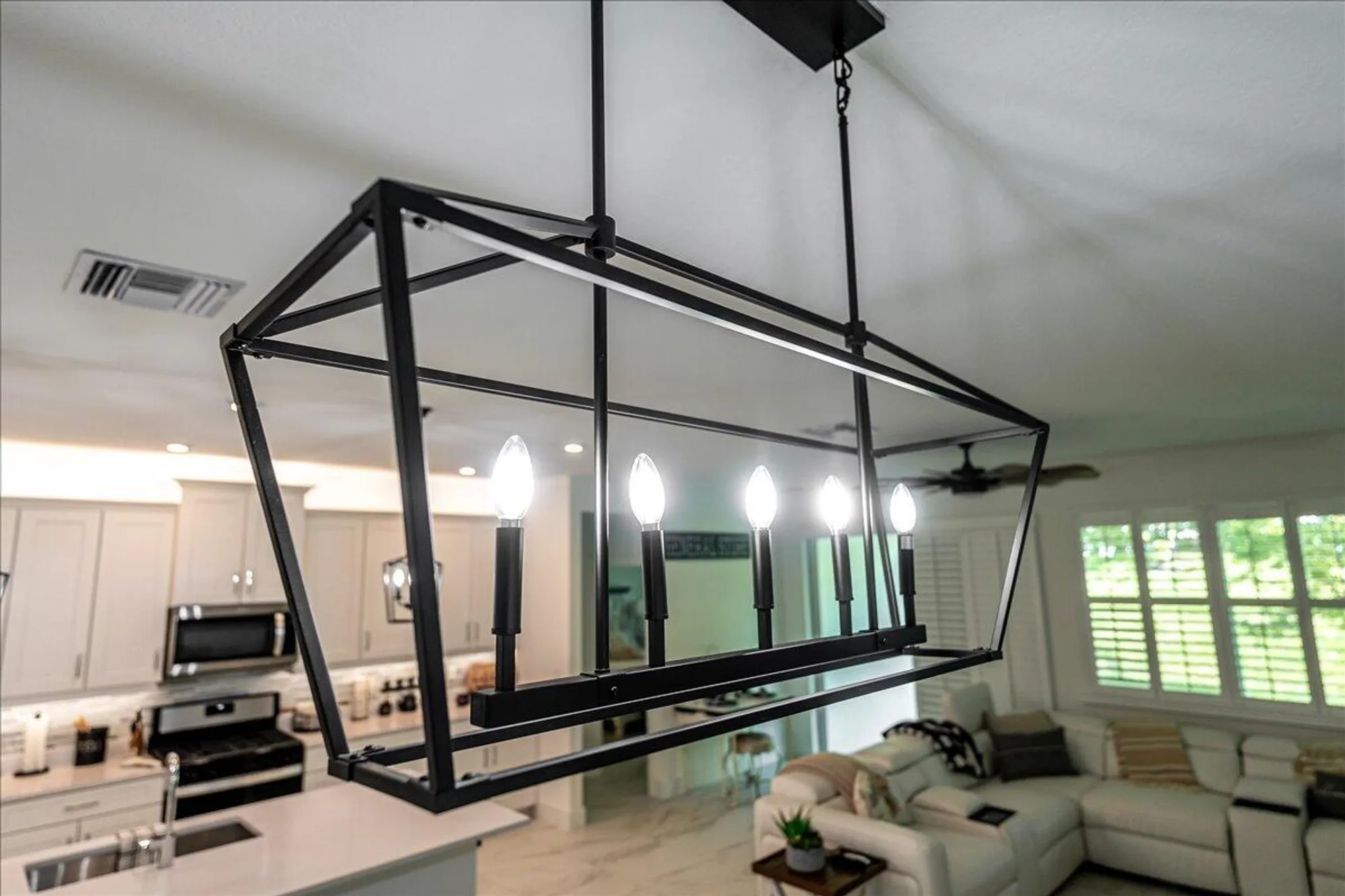 Property Slideshow image 13 of 53 | 11543 sw viridian blvd, Port Saint Lucie, FL, 34987