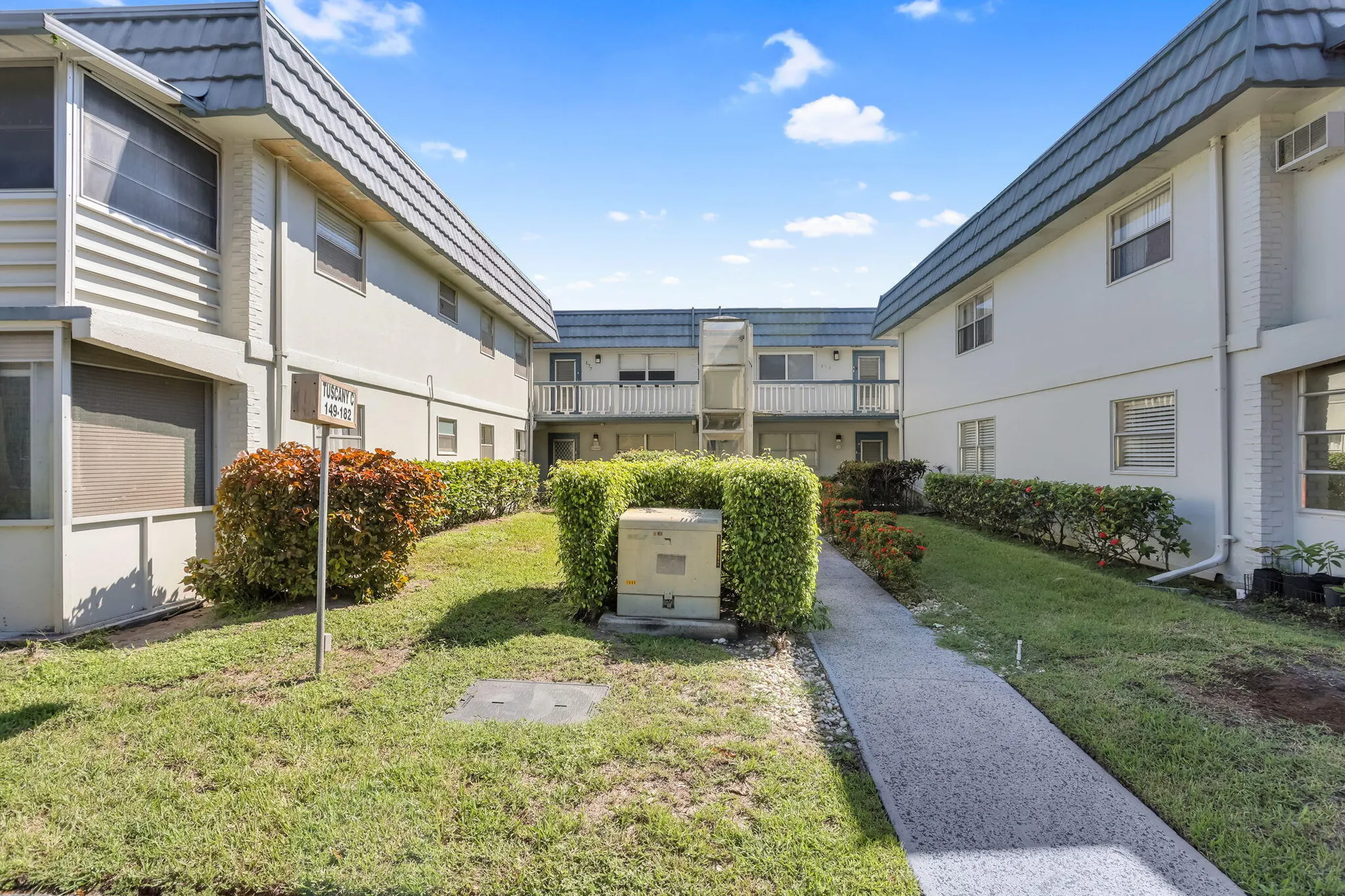 Property Slideshow image 25 of 40 | 152 tuscany c c, Delray Beach, FL, 33446