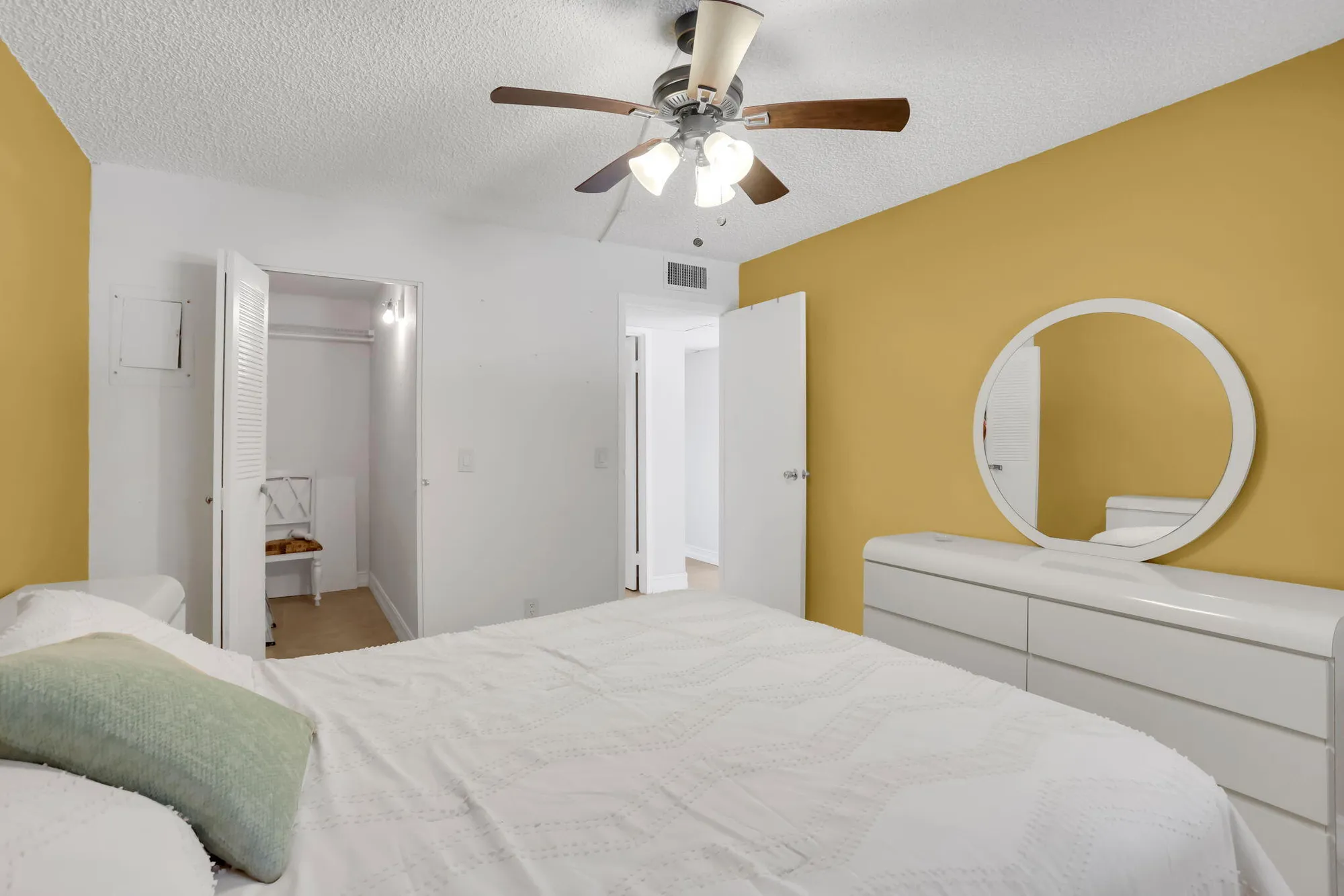 Property Slideshow image 15 of 40 | 152 tuscany c c, Delray Beach, FL, 33446