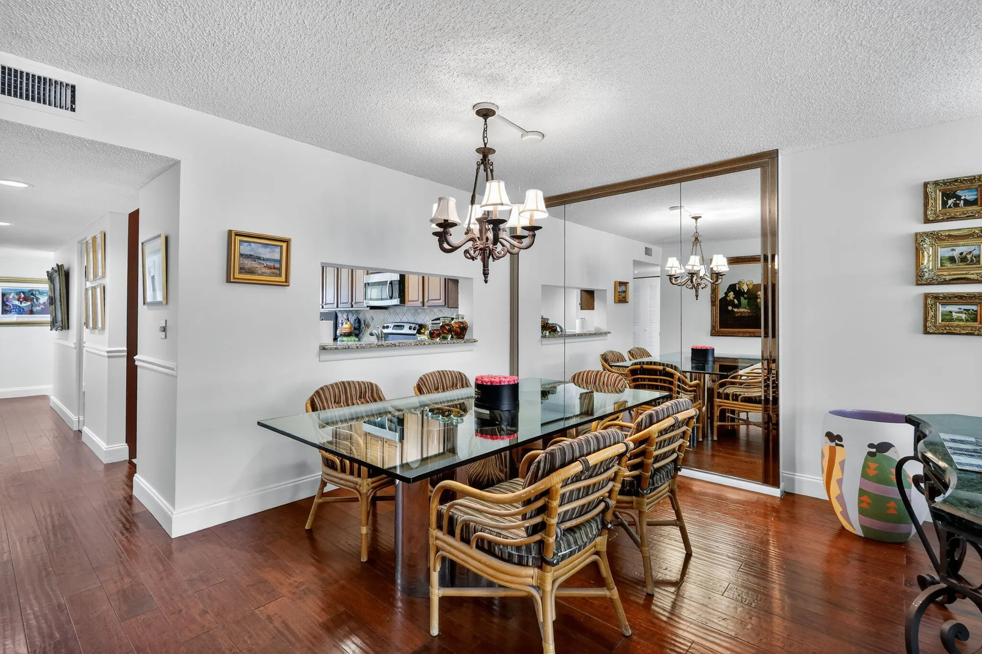 Property Slideshow image 9 of 32 | 5550 witney dr apt 101, Delray Beach, FL, 33484