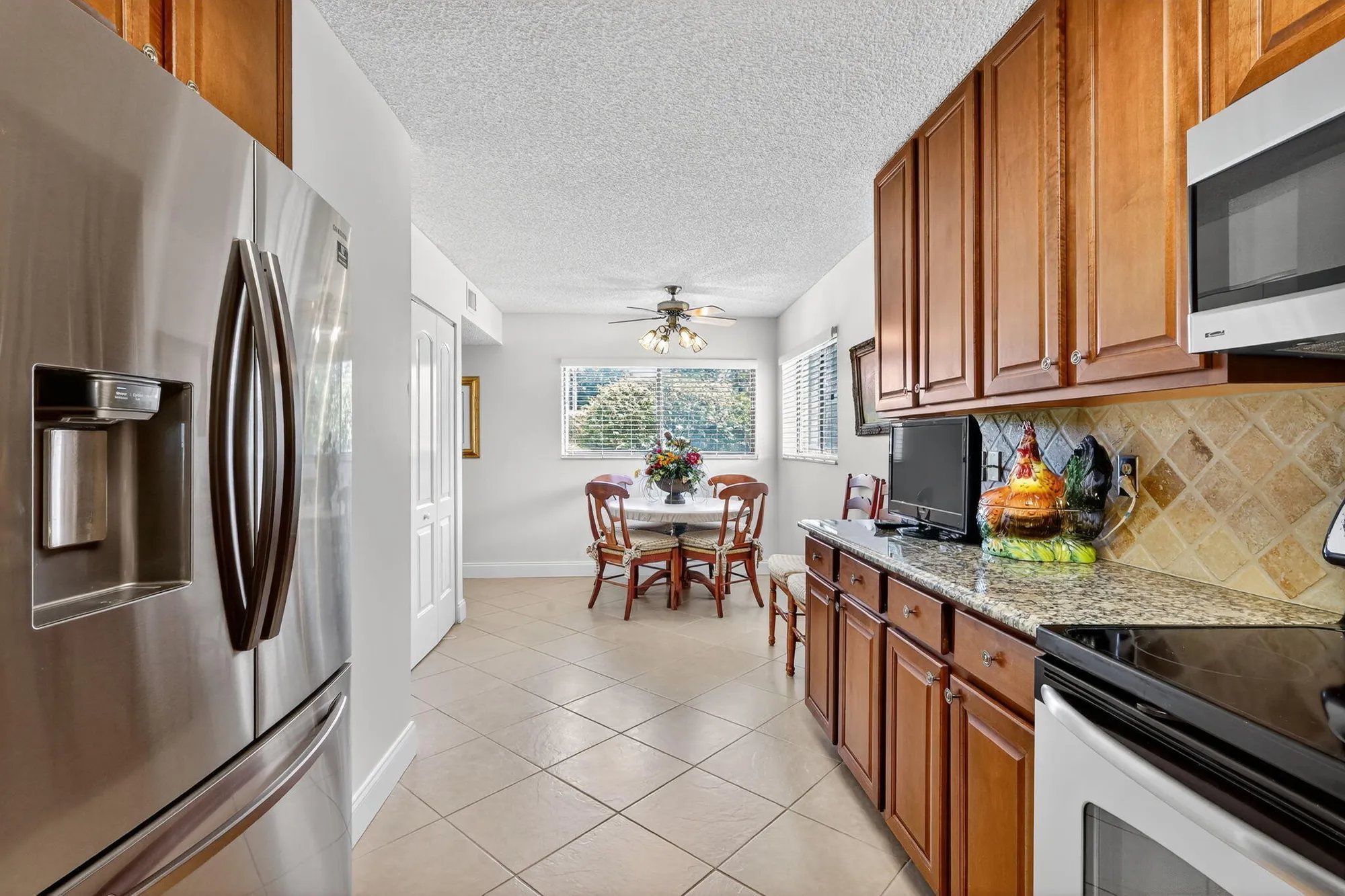 Property Slideshow image 17 of 32 | 5550 witney dr apt 101, Delray Beach, FL, 33484