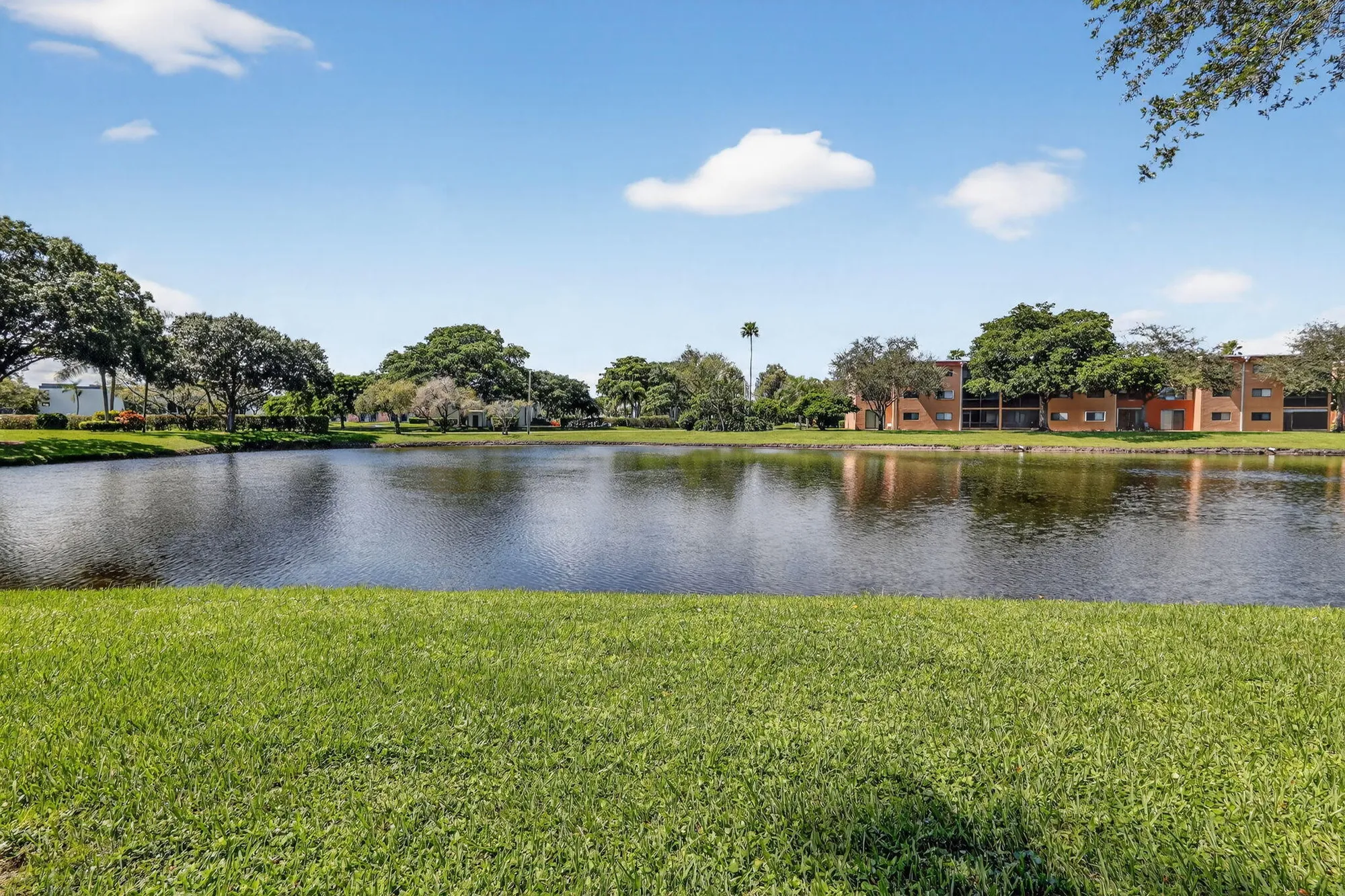 Property Slideshow image 1 of 32 | 5550 witney dr apt 101, Delray Beach, FL, 33484