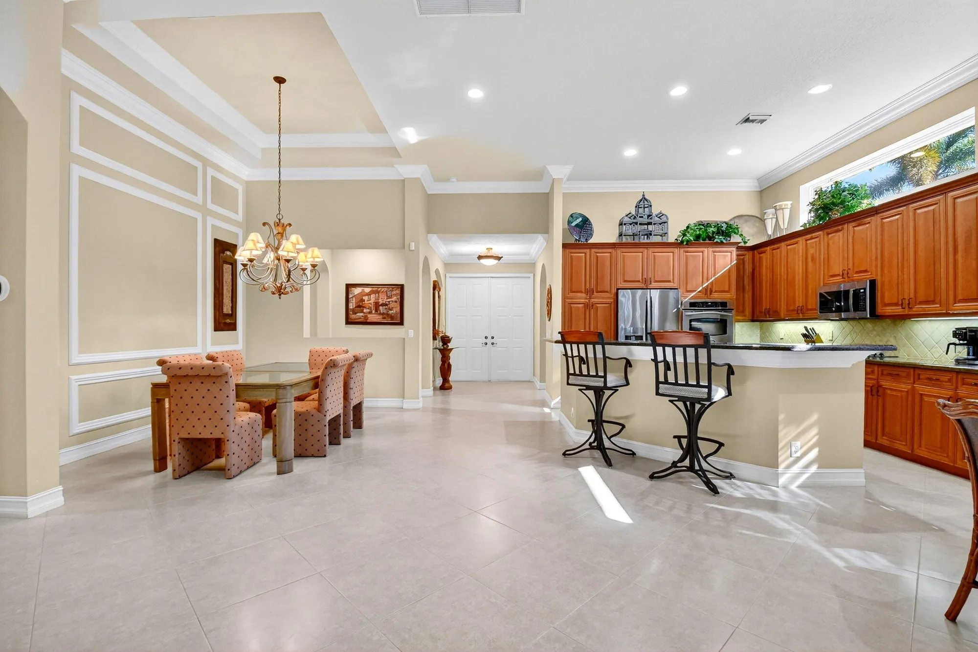 Property Slideshow image 10 of 89 | 7092 veneto dr, Boynton Beach, FL, 33437