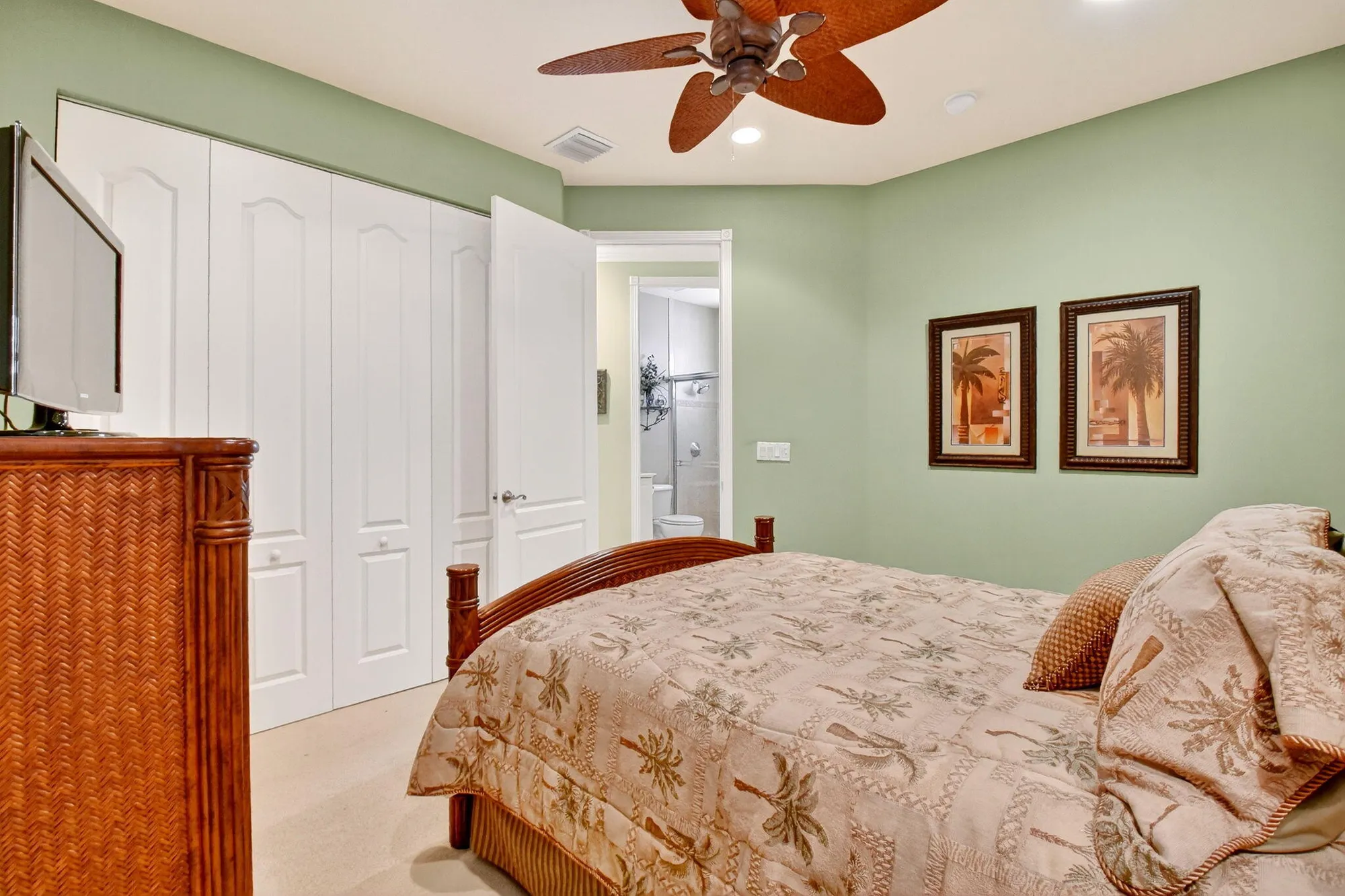 Property Slideshow image 25 of 89 | 7092 veneto dr, Boynton Beach, FL, 33437