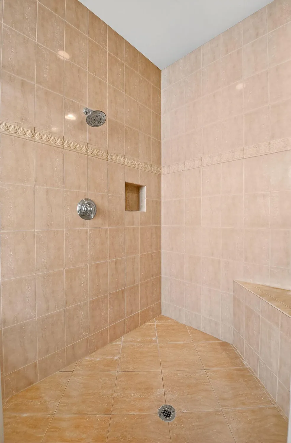 Property Slideshow image 37 of 89 | 7092 veneto dr, Boynton Beach, FL, 33437