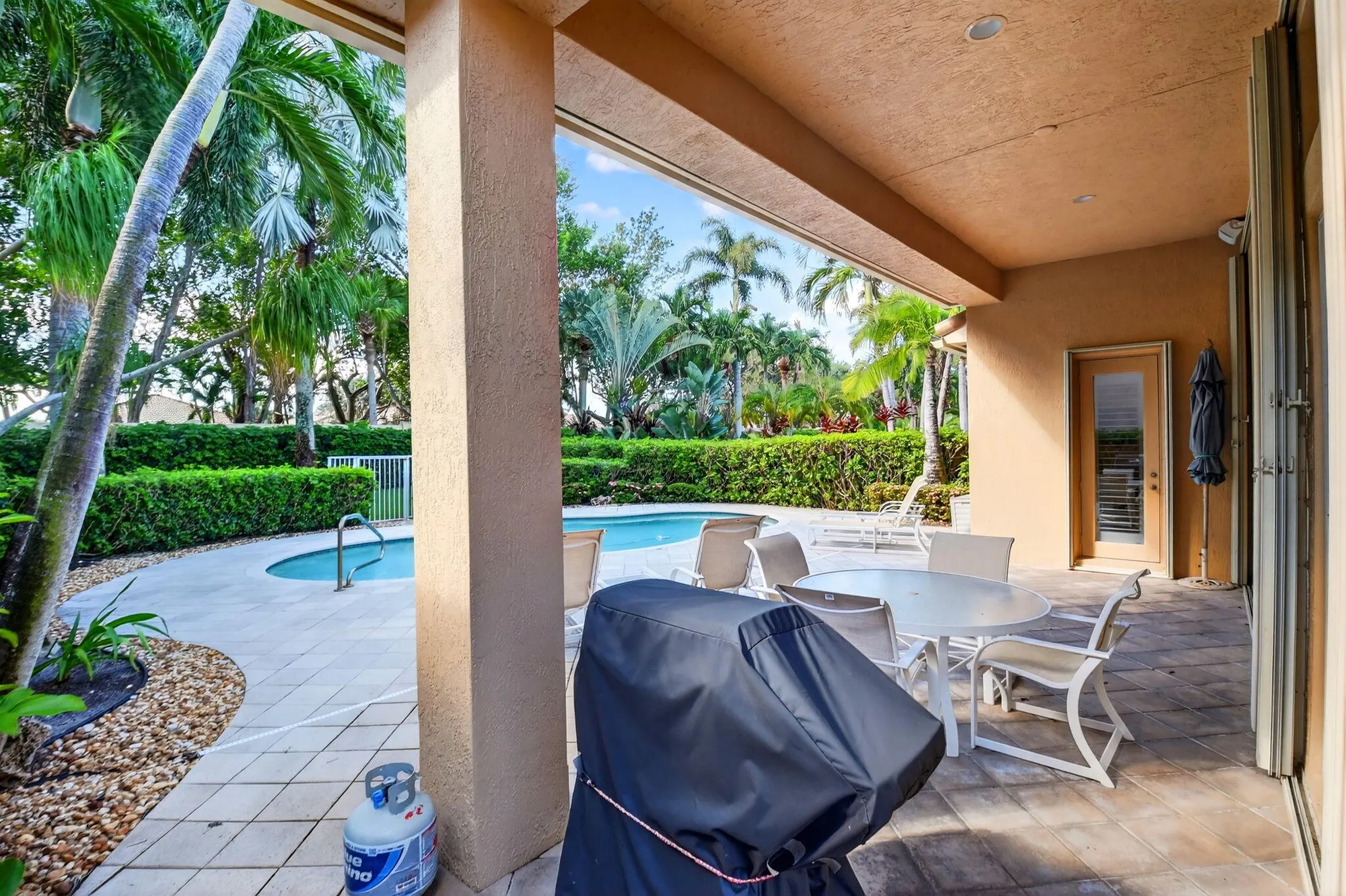 Property Slideshow image 48 of 89 | 7092 veneto dr, Boynton Beach, FL, 33437