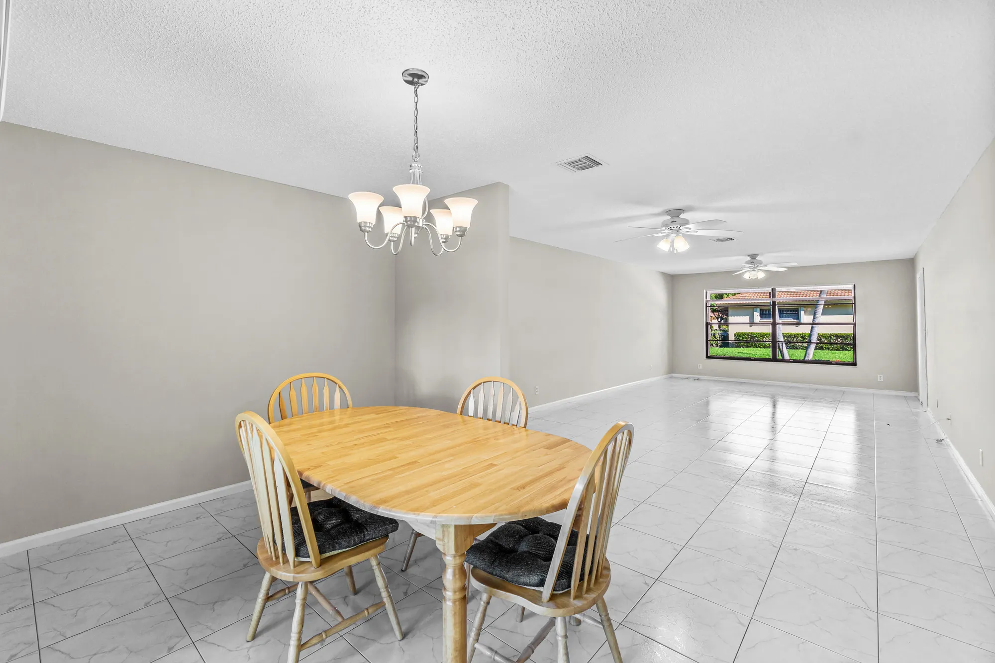 Property Slideshow image 8 of 28 | 4640 rosewood tree ct b, Boynton Beach, FL, 33436