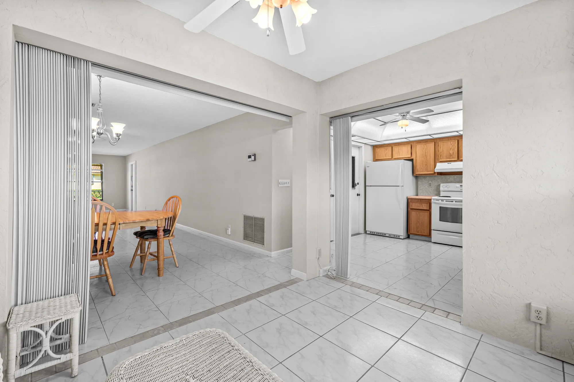 Property Slideshow image 11 of 28 | 4640 rosewood tree ct b, Boynton Beach, FL, 33436