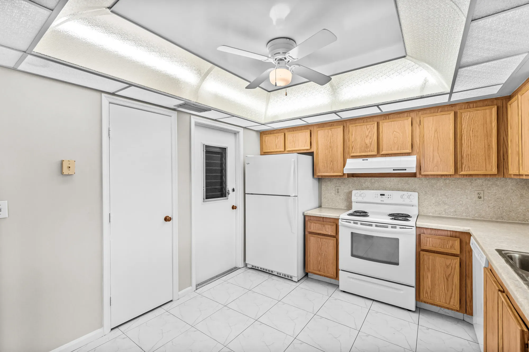 Property Slideshow image 10 of 28 | 4640 rosewood tree ct b, Boynton Beach, FL, 33436