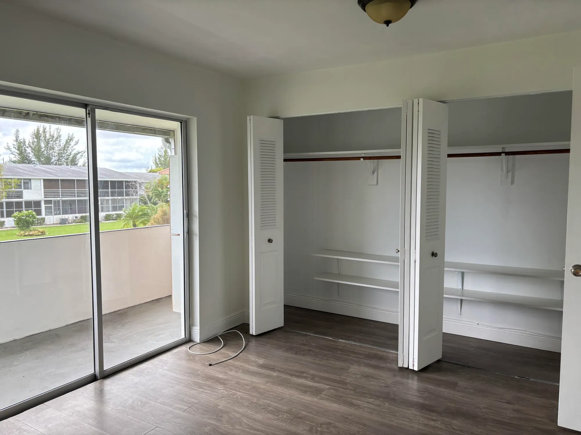 Property Slideshow image 14 of 18 | 218 windsor j, West Palm Beach, FL, 33417