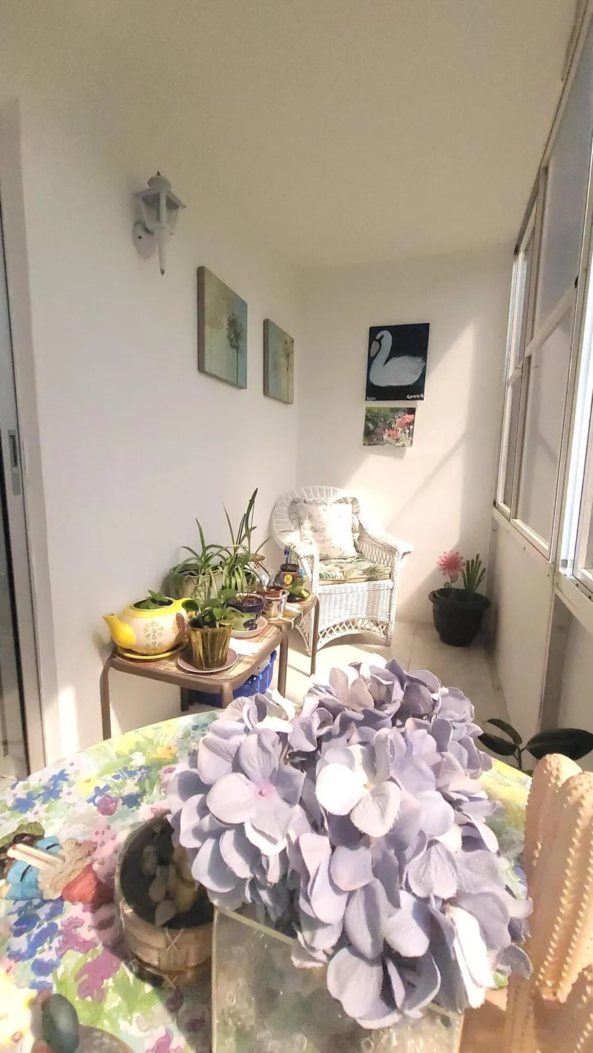 Property Slideshow image 23 of 52 | 402 windsor r, West Palm Beach, FL, 33417