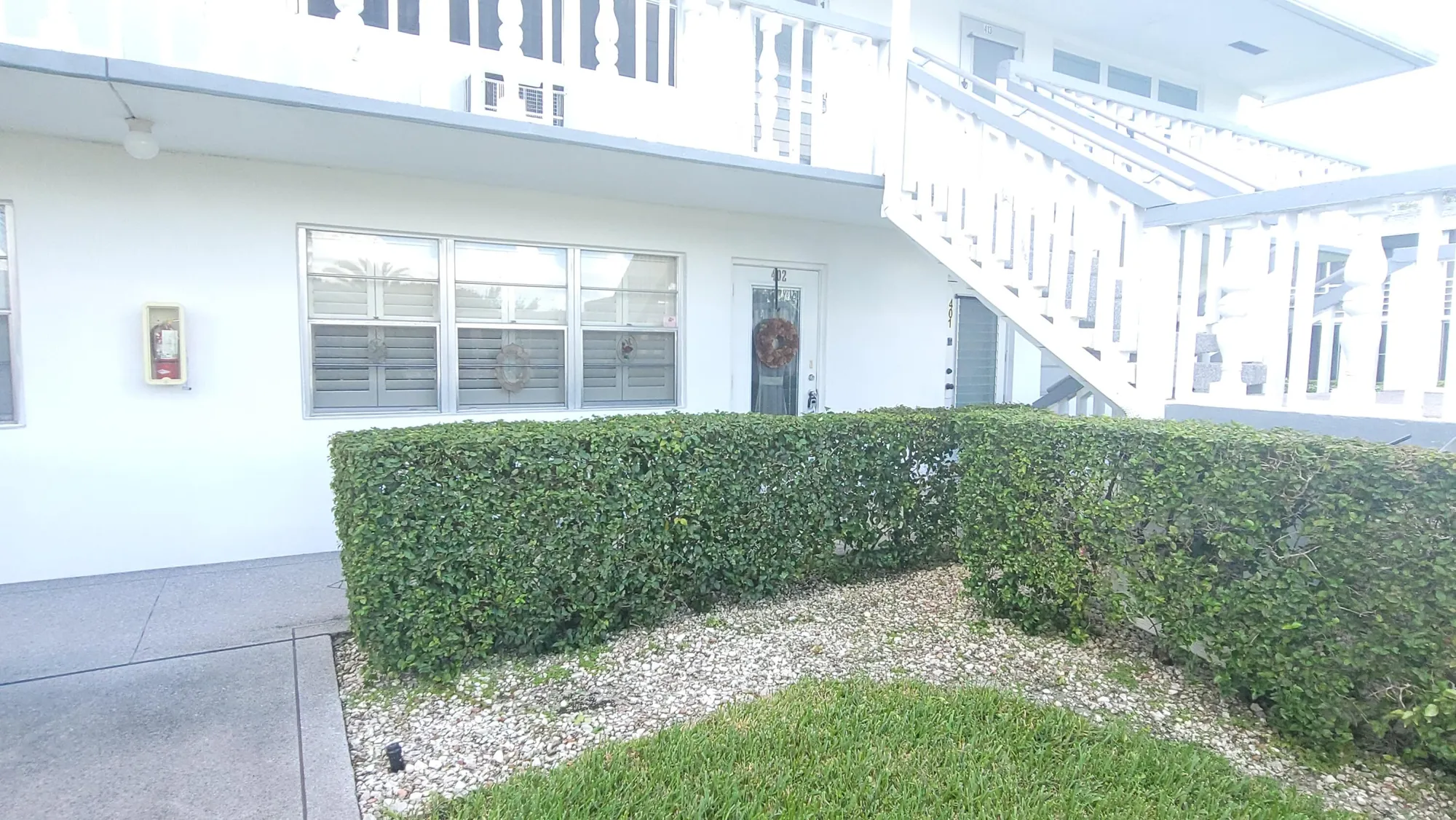 Property Slideshow image 27 of 52 | 402 windsor r, West Palm Beach, FL, 33417