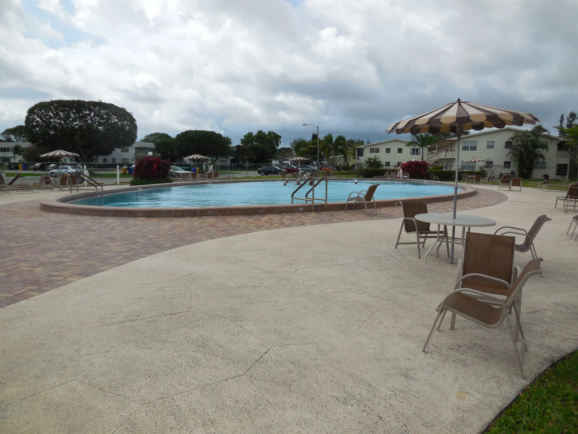 Property Slideshow image 35 of 52 | 402 windsor r, West Palm Beach, FL, 33417