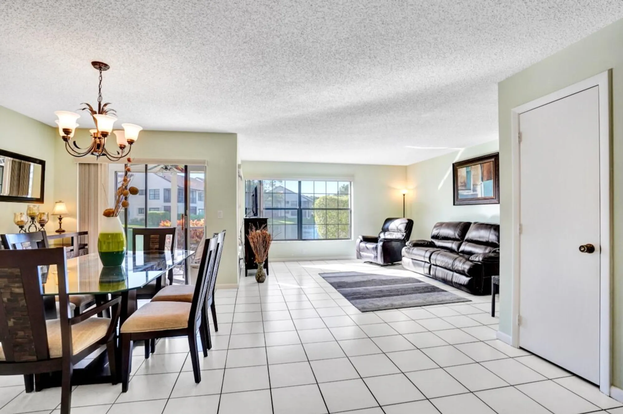 Property Slideshow image 10 of 105 | 3373 jog park dr, Greenacres, FL, 33467