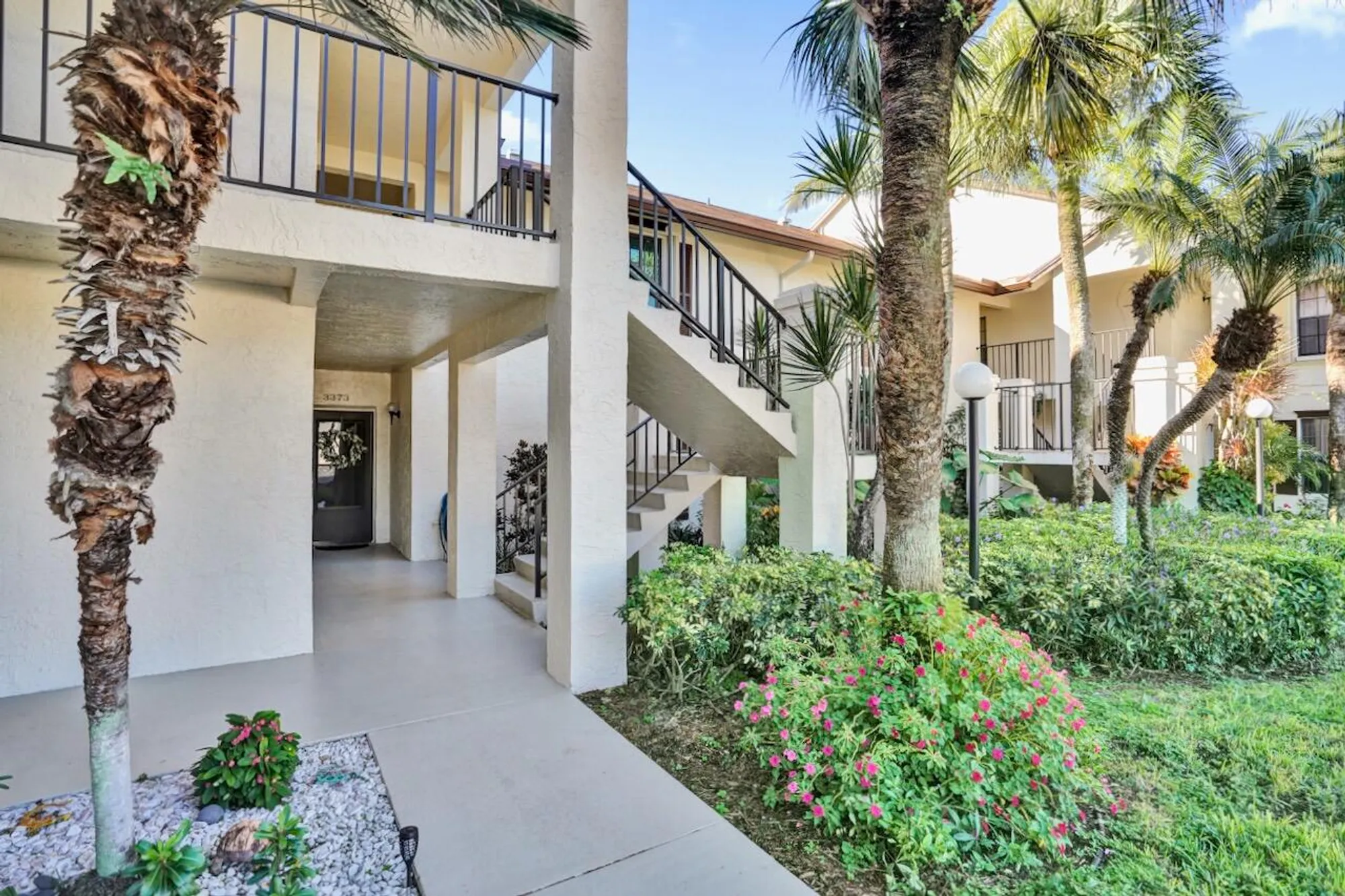 Property Slideshow image 4 of 105 | 3373 jog park dr, Greenacres, FL, 33467