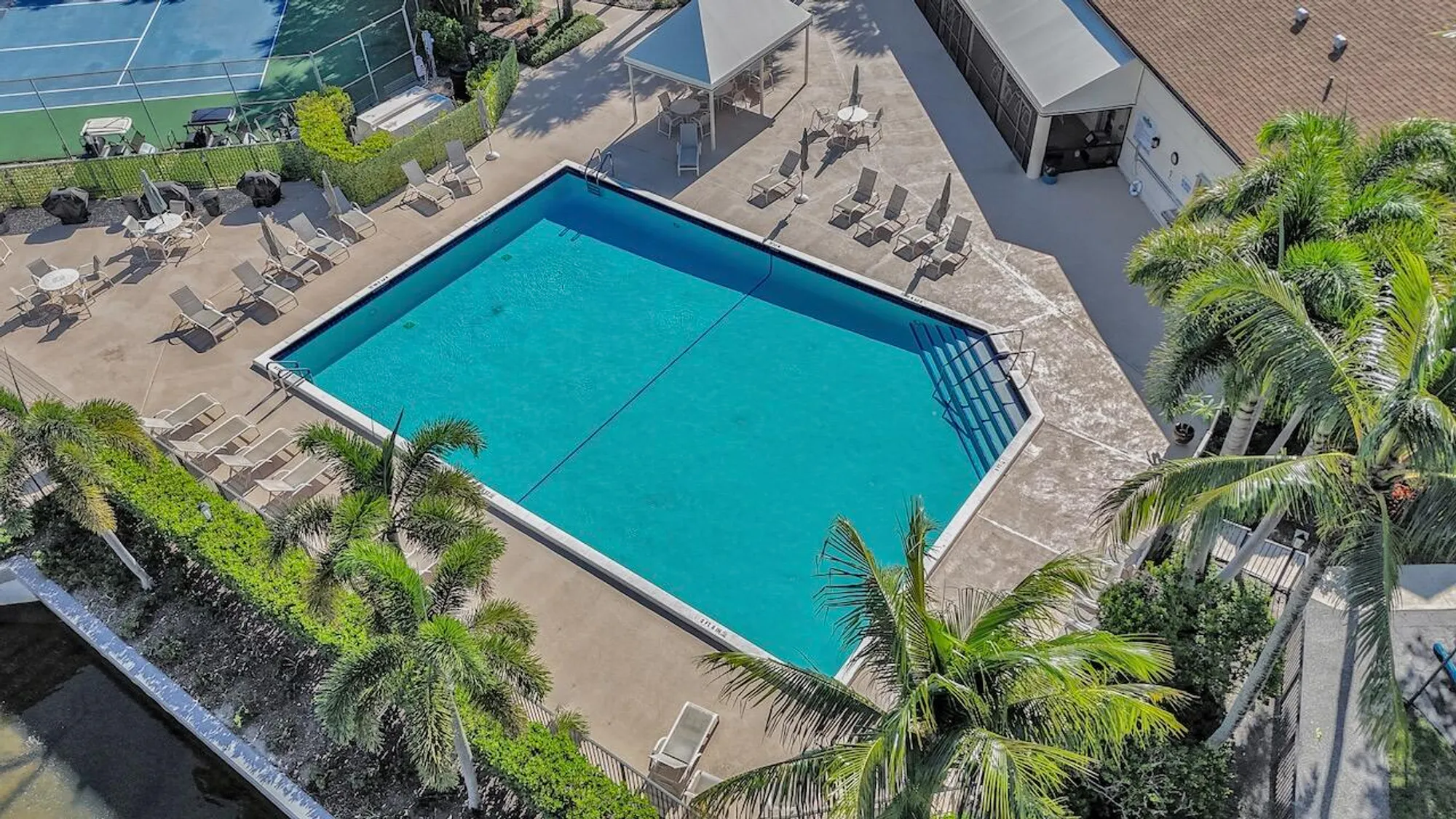 Property Slideshow image 95 of 105 | 3373 jog park dr, Greenacres, FL, 33467