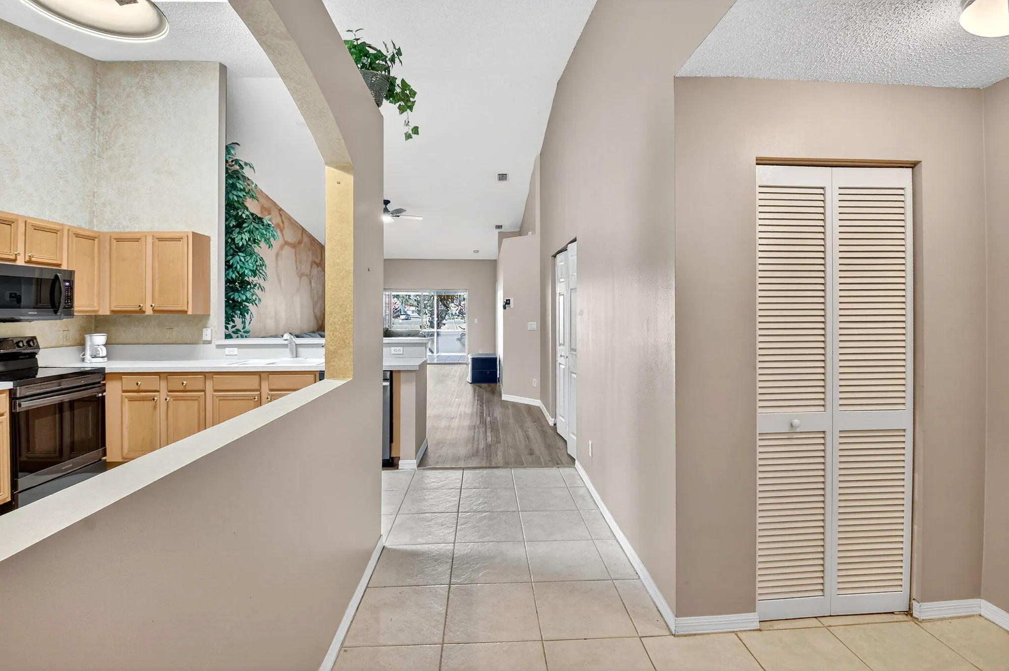 Property Slideshow image 3 of 67 | 8451 logia cir, Boynton Beach, FL, 33472