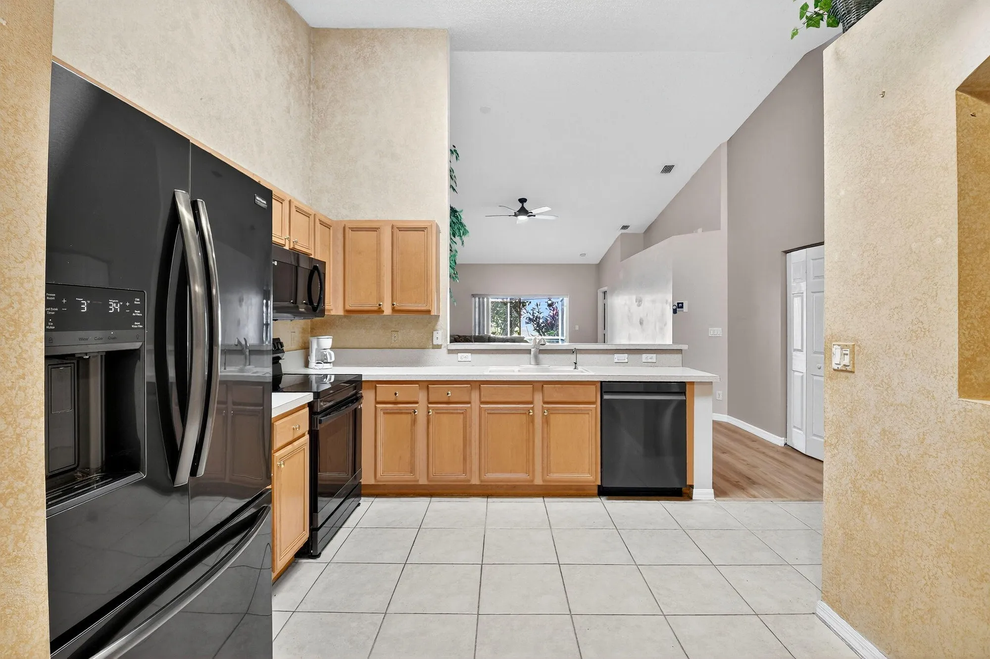 Property Slideshow image 6 of 67 | 8451 logia cir, Boynton Beach, FL, 33472