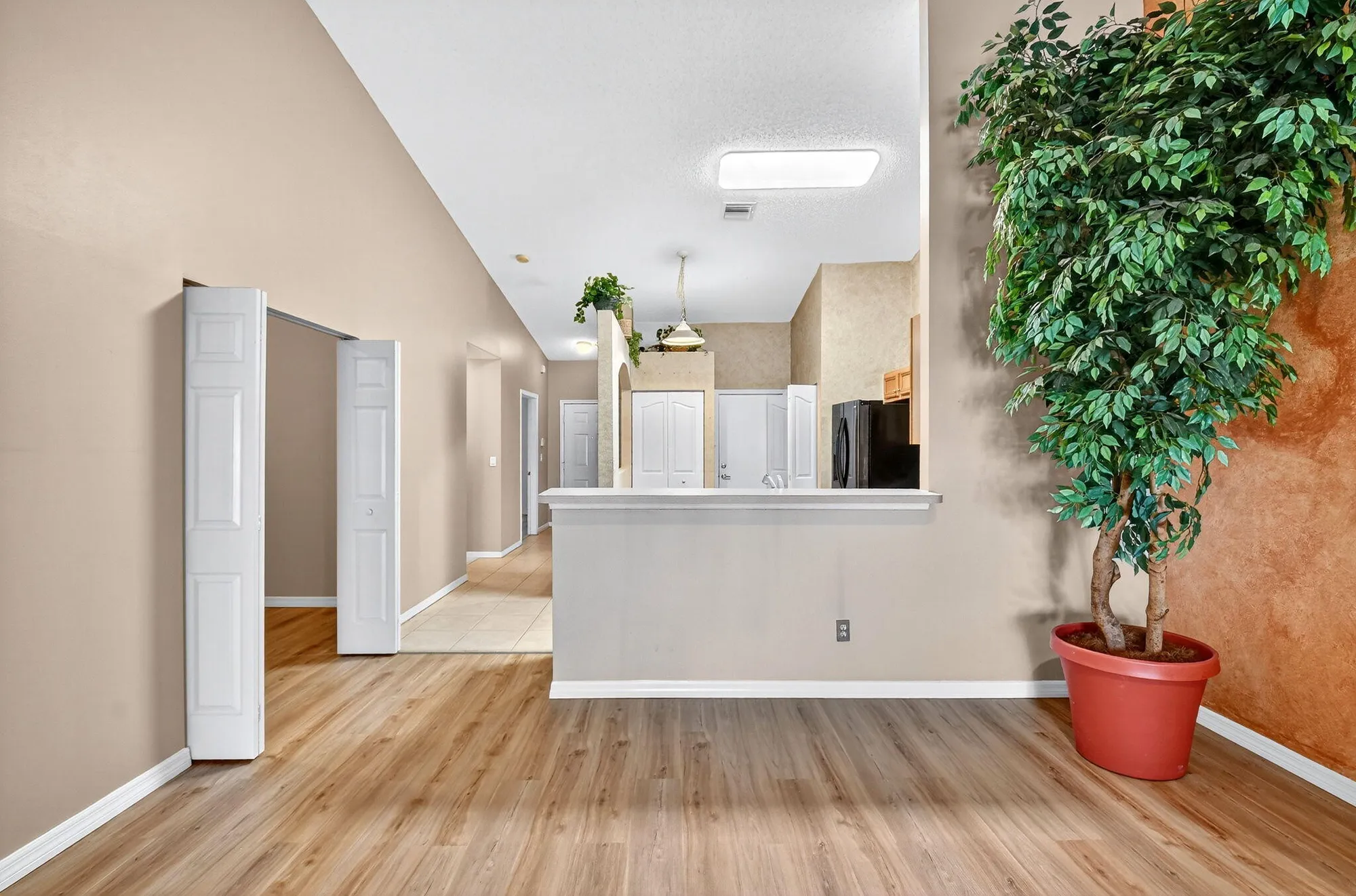 Property Slideshow image 16 of 67 | 8451 logia cir, Boynton Beach, FL, 33472