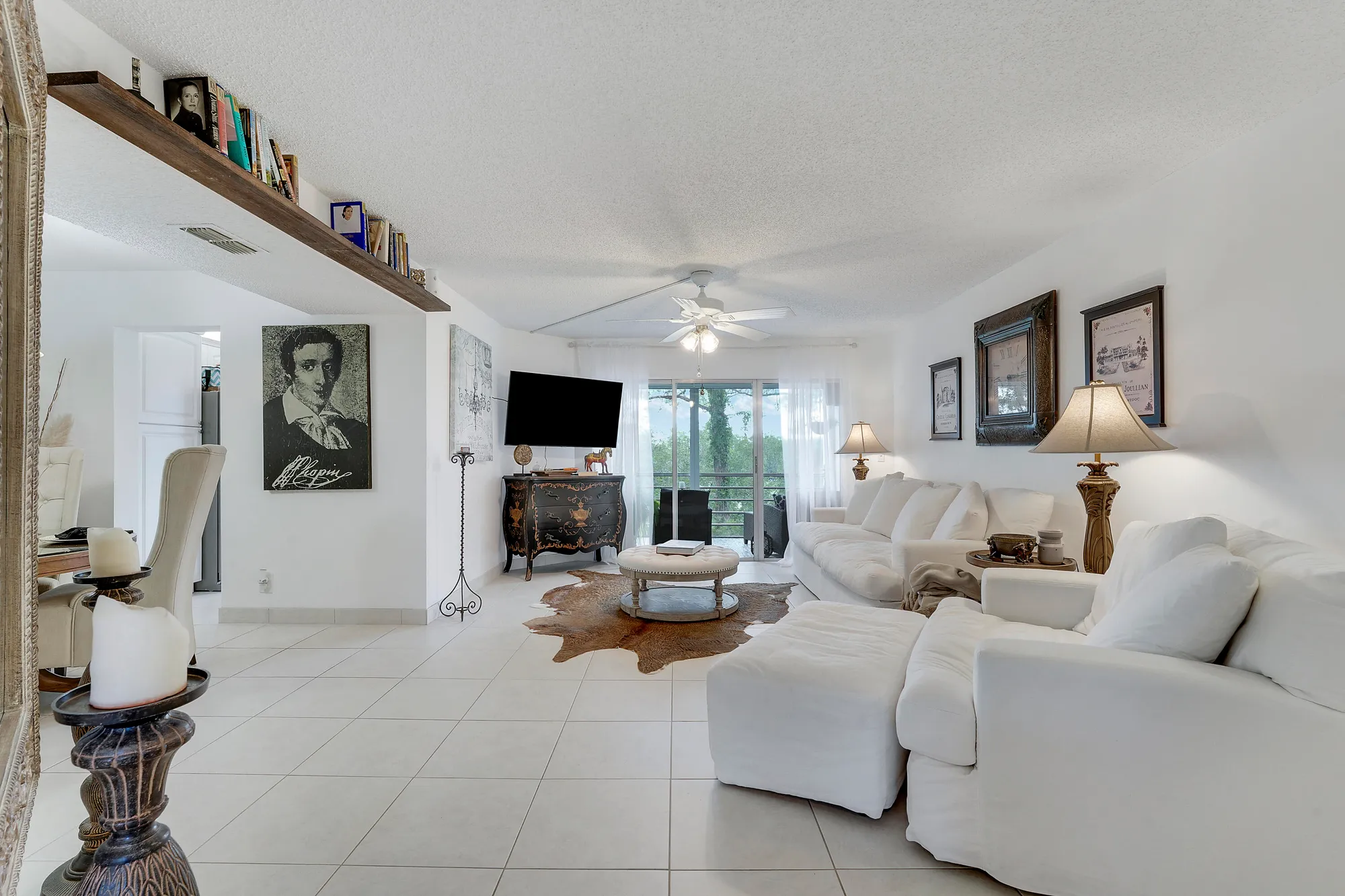 Property Slideshow image 1 of 20 | 3755 via poinciana apt 405, Greenacres, FL, 33467