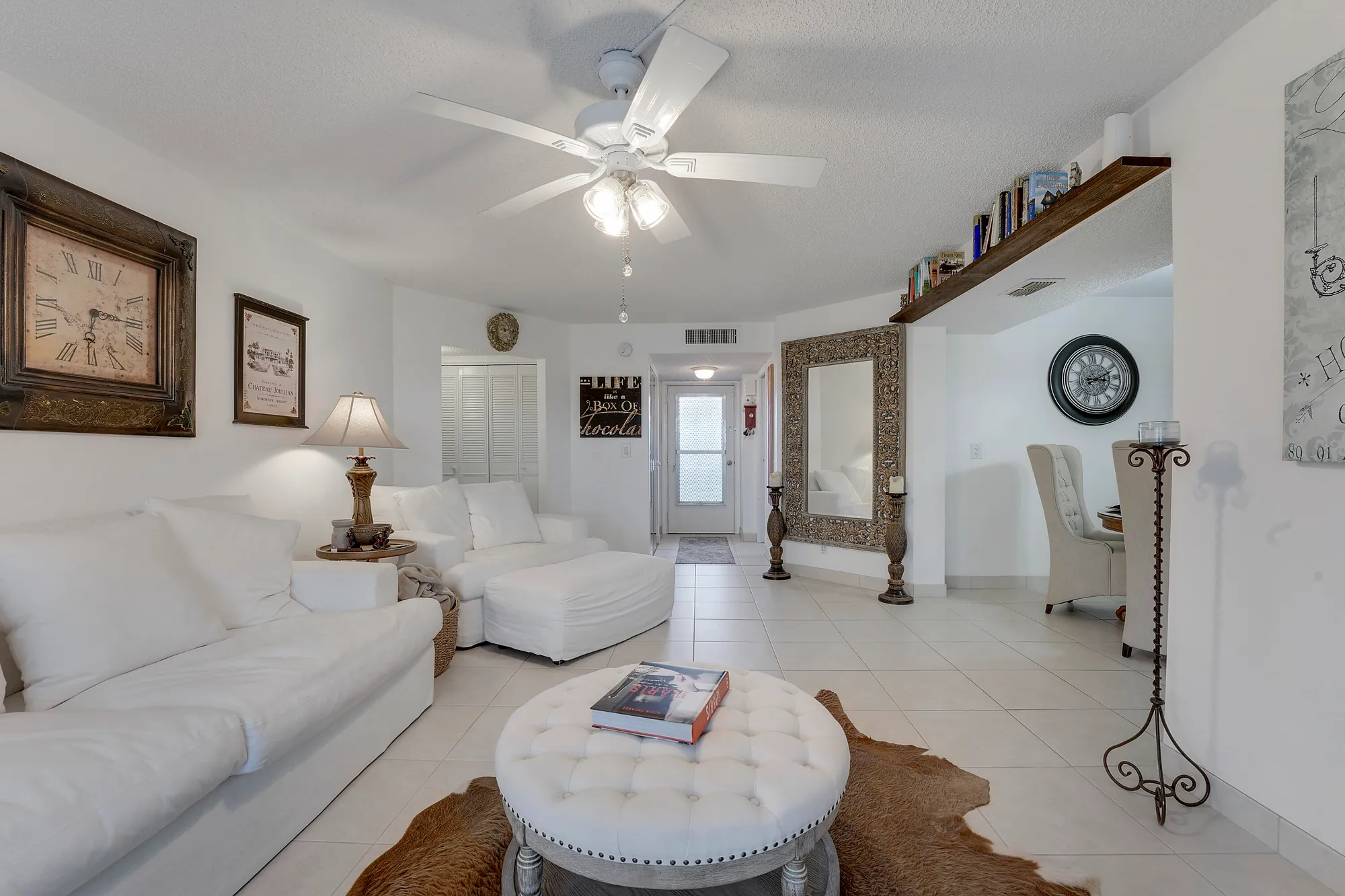 Property Slideshow image 4 of 20 | 3755 via poinciana apt 405, Greenacres, FL, 33467