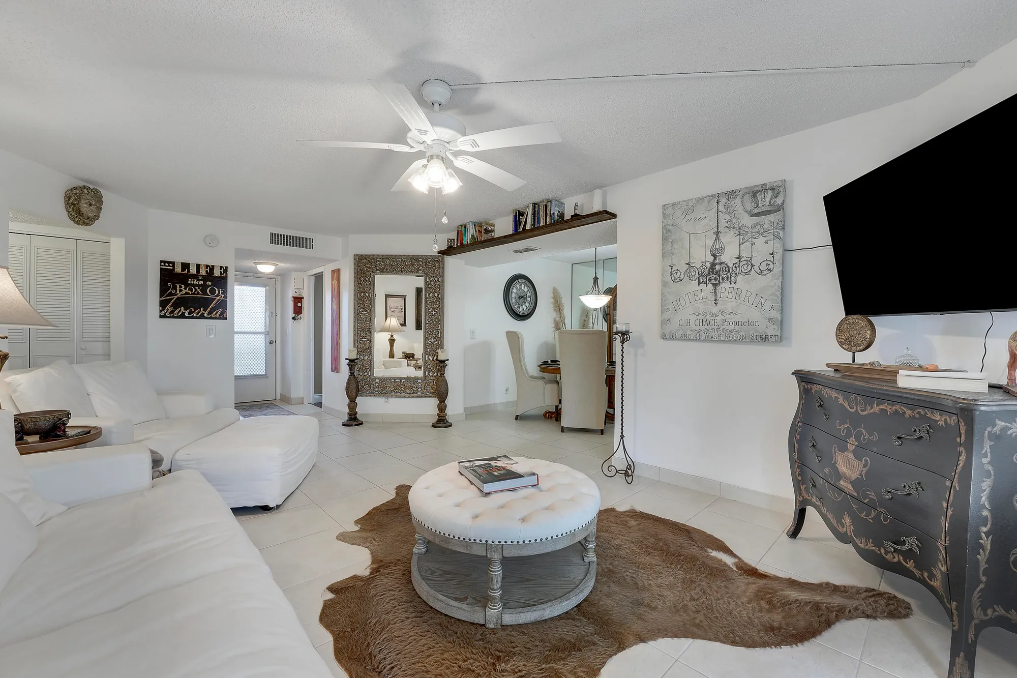 Property Slideshow image 5 of 20 | 3755 via poinciana apt 405, Greenacres, FL, 33467