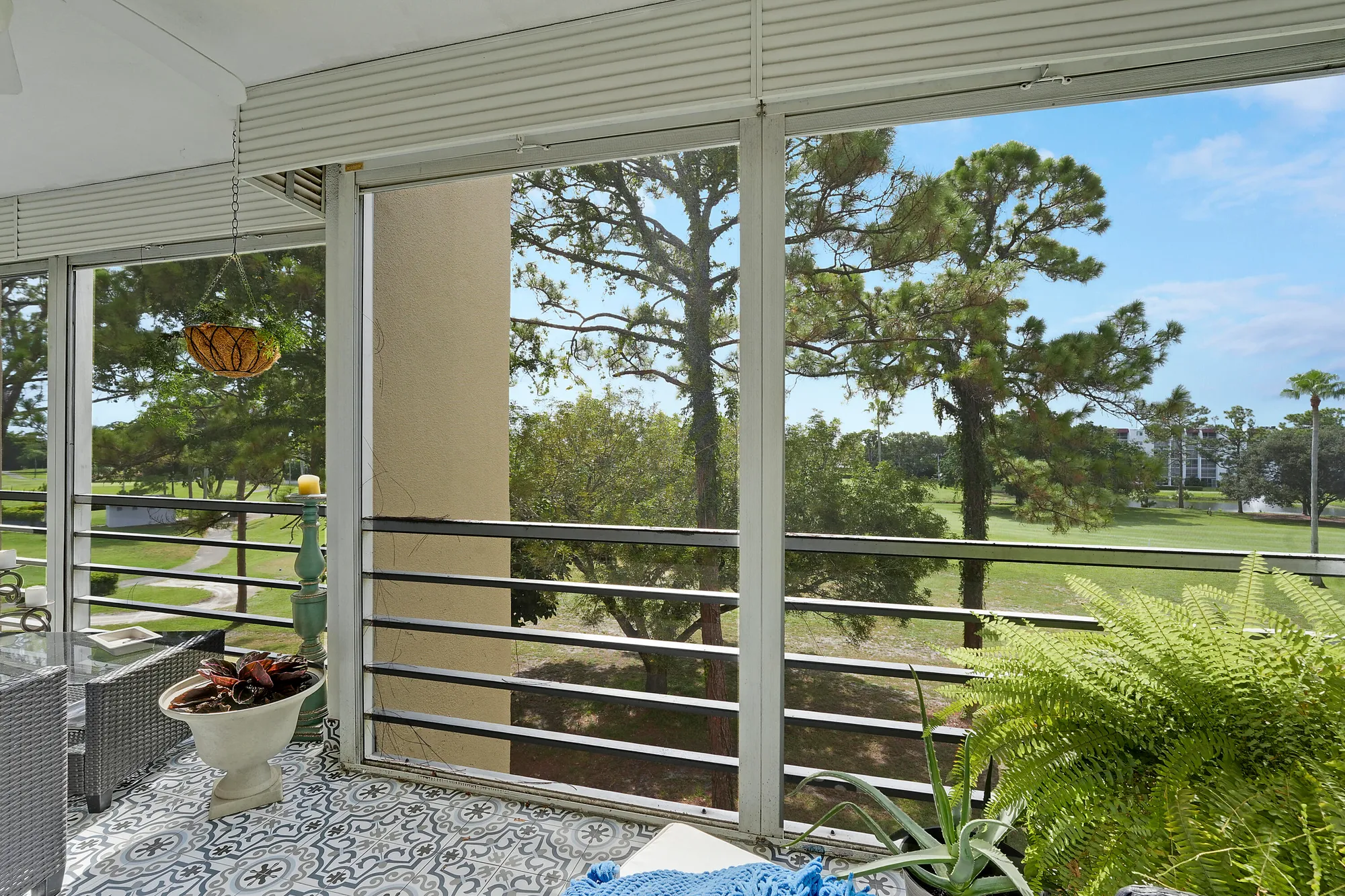 Property Slideshow image 17 of 20 | 3755 via poinciana apt 405, Greenacres, FL, 33467