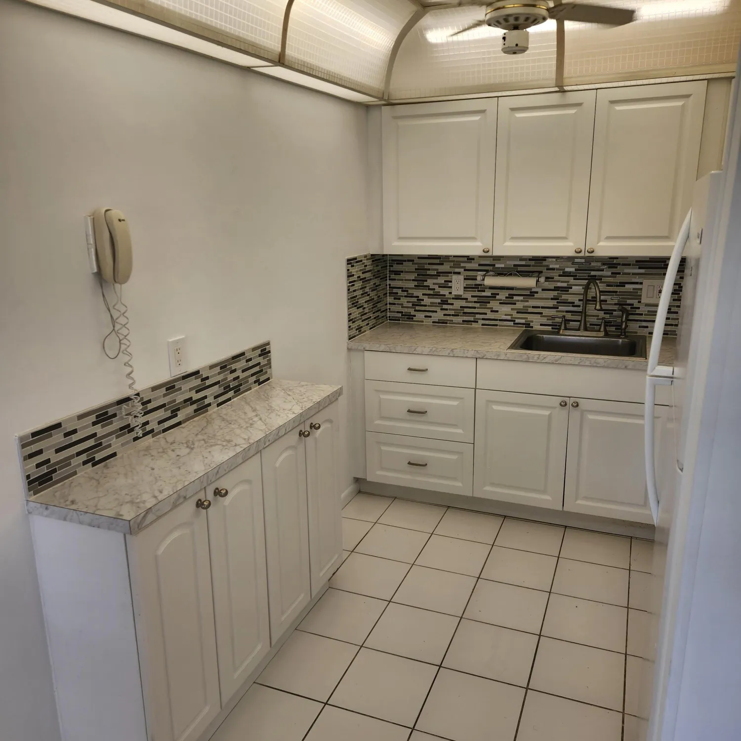 Property Slideshow image 3 of 33 | 106 coventry e unit e, West Palm Beach, FL, 33417