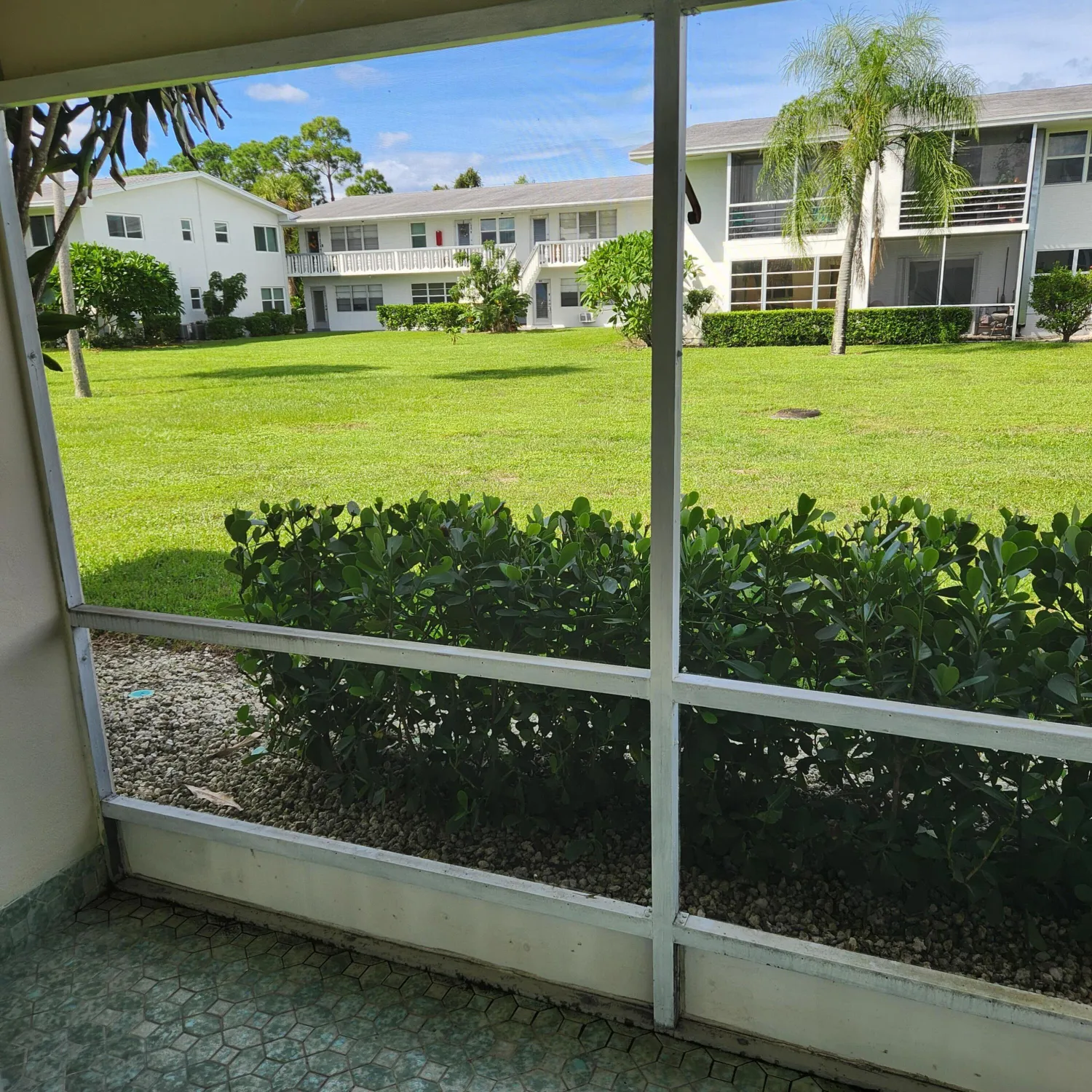 Property Slideshow image 16 of 33 | 106 coventry e unit e, West Palm Beach, FL, 33417