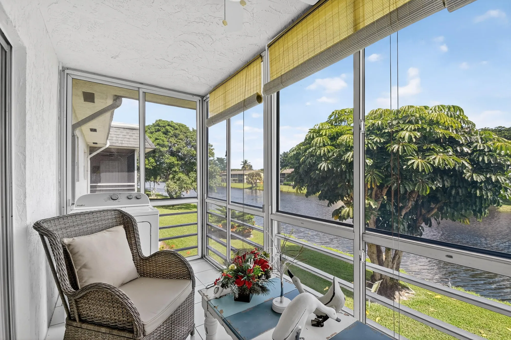 Property Slideshow image 14 of 39 | 204 oxford 300, West Palm Beach, FL, 33417